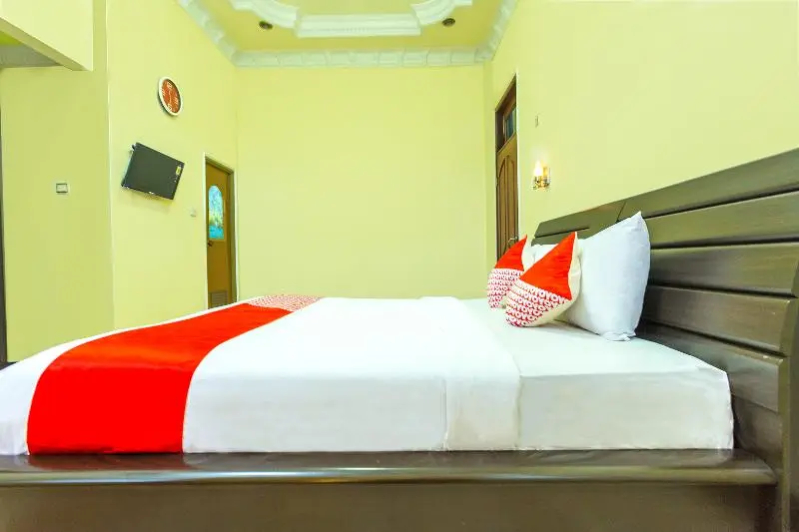 Senaz Guesthouse