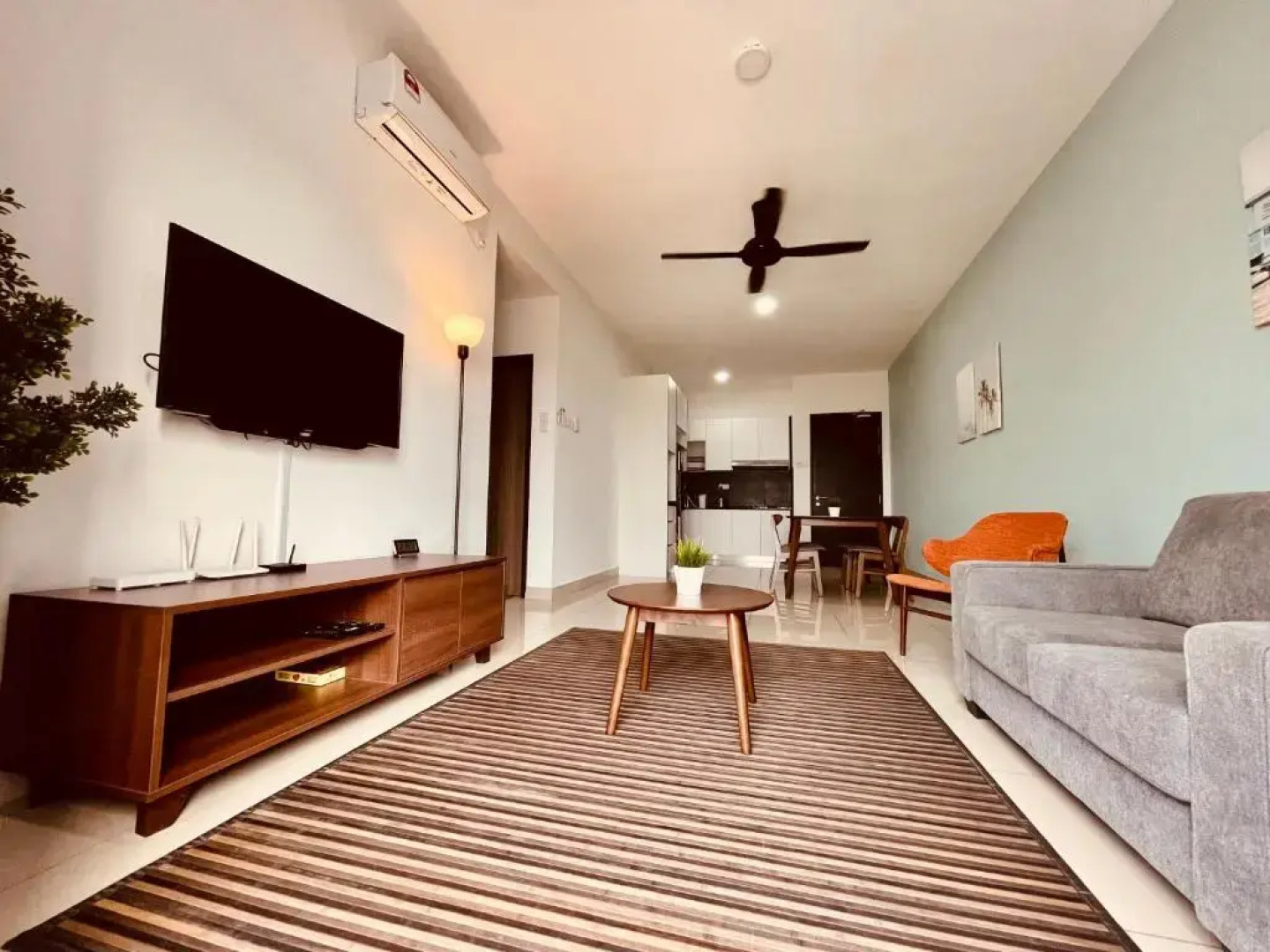 Sofeya Desaru Guest House with Pool and Wifi