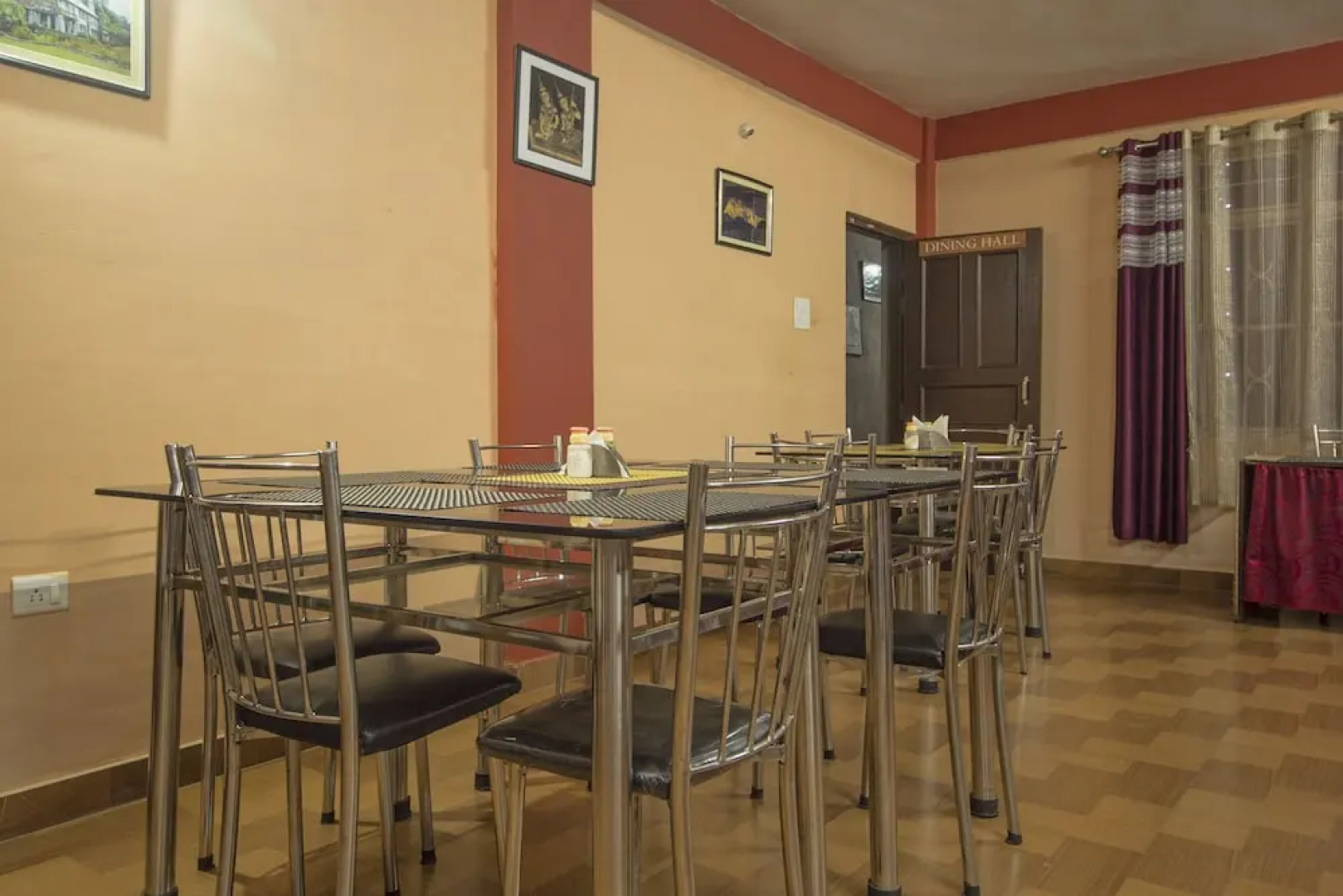 Hotel Green View Neelgiri By OYO Rooms