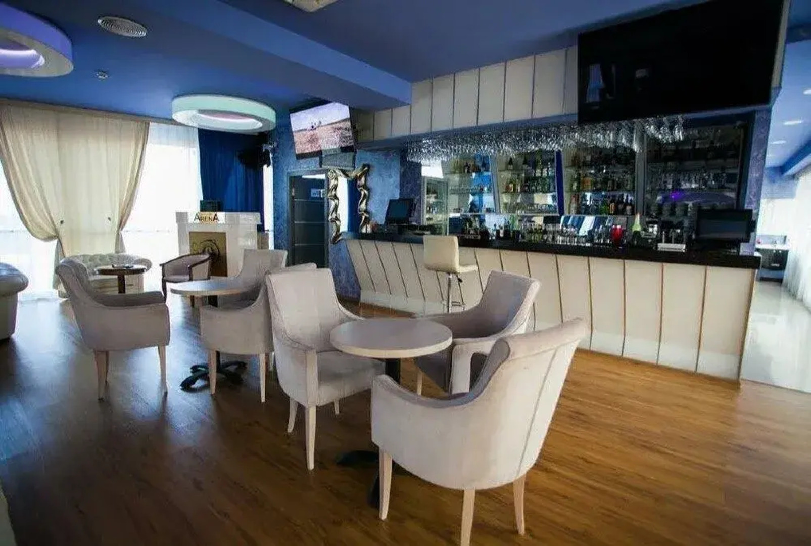 Arena Hotel