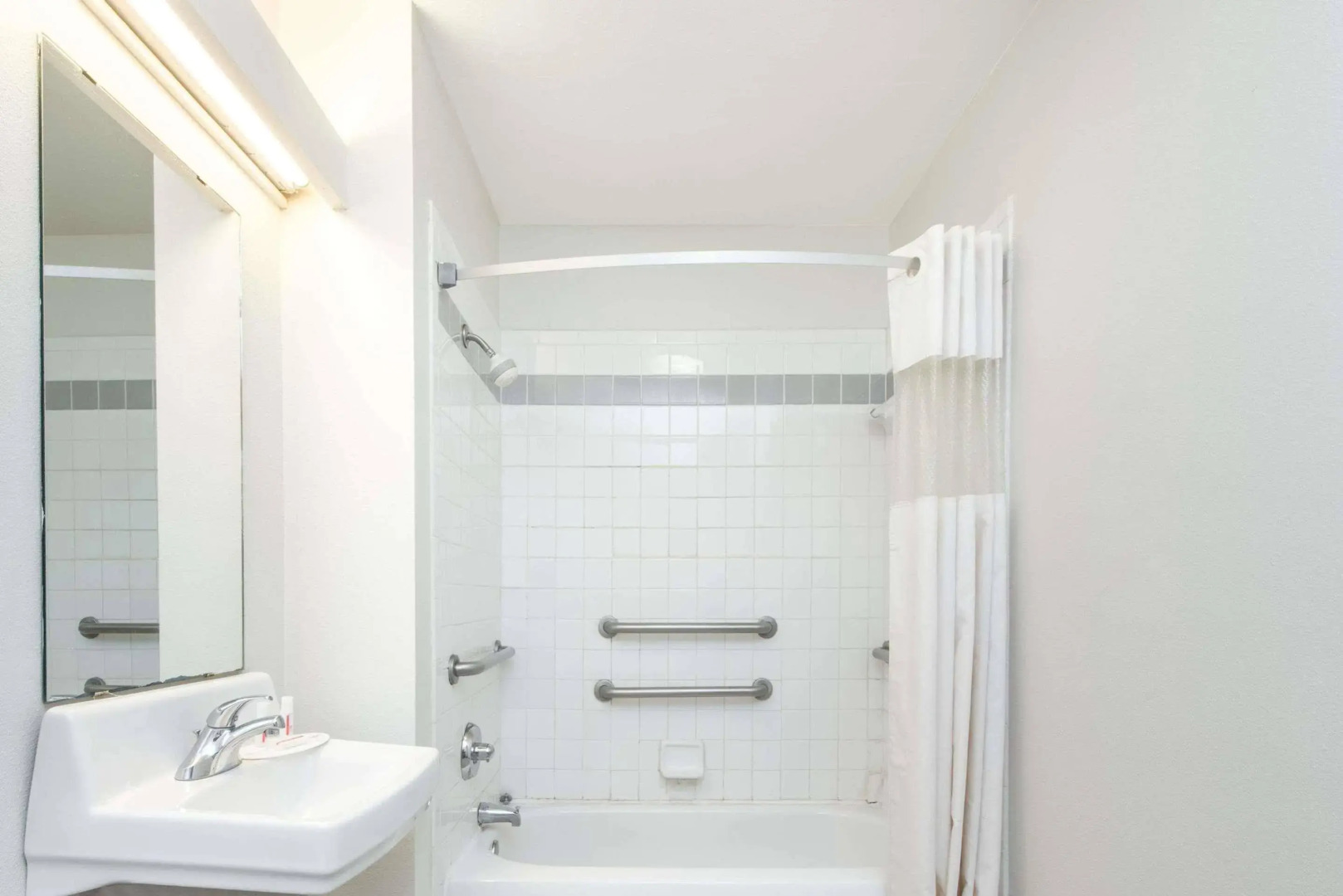 Travelodge by Wyndham Wichita Falls