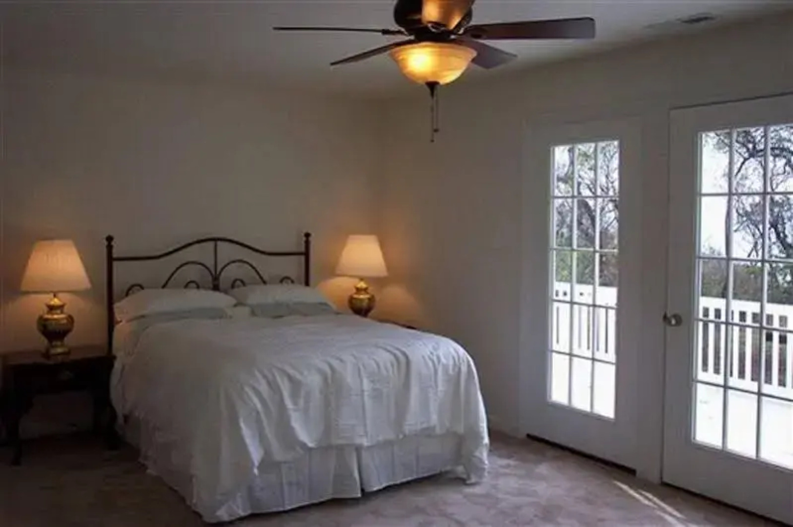 The Baywood Bed & Breakfast