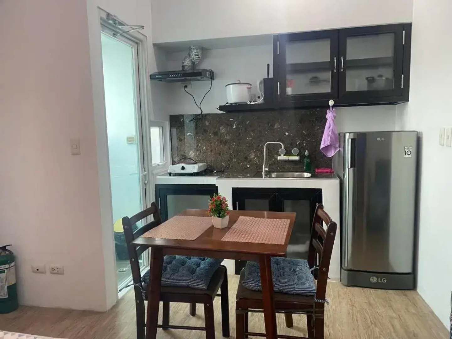 Alabang Staycation near Airport (NAIA)