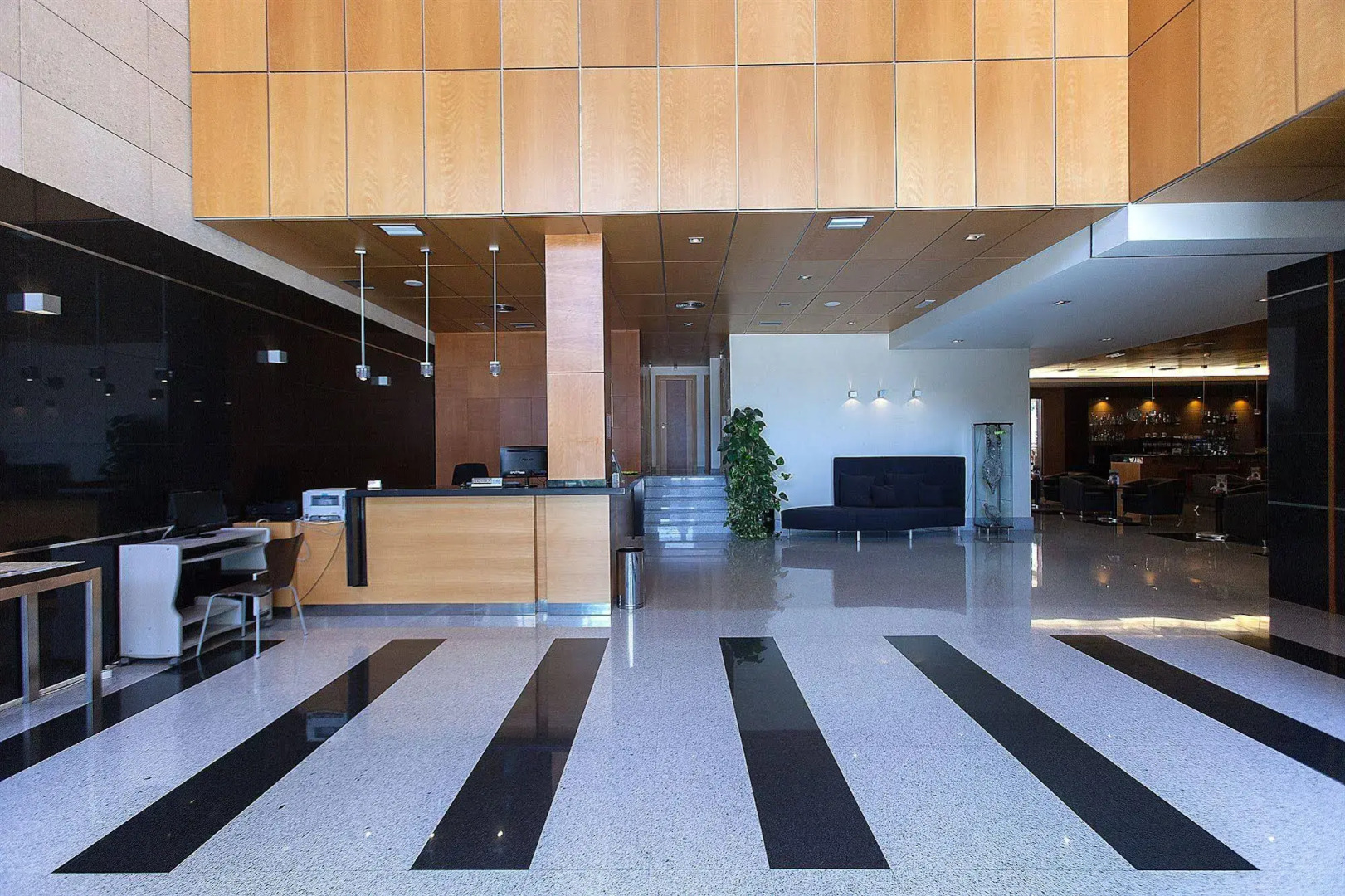 Hotel Sercotel Gran Fama