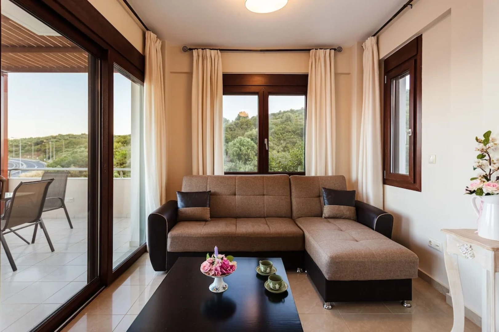 Villa On The Beach / Long Sunset