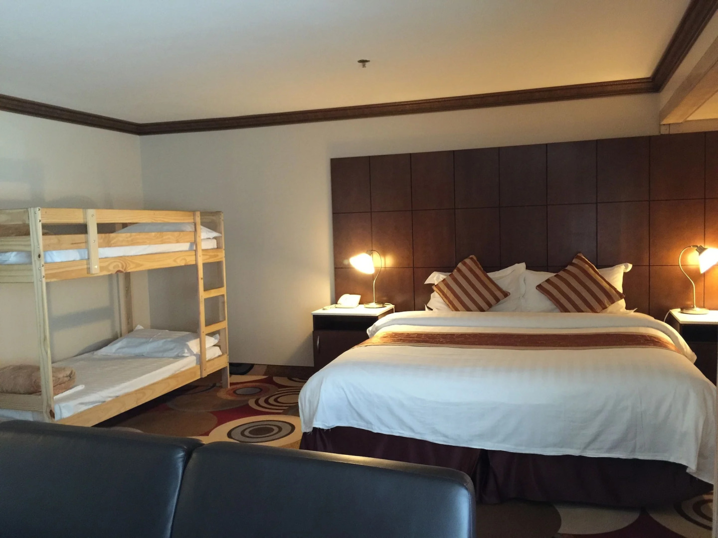 LA Crystal Hotel - Los Angeles Area