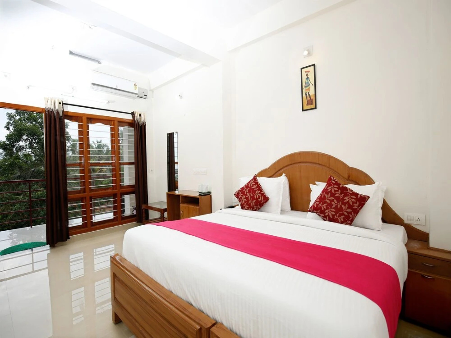 OYO 10049 Hotel Ocean Bay