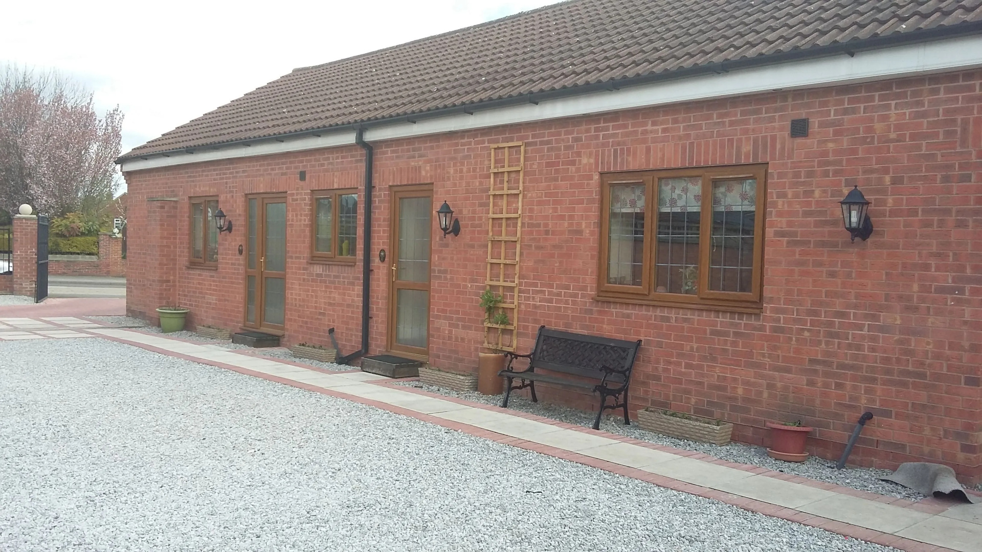 Enfield House and Cottages