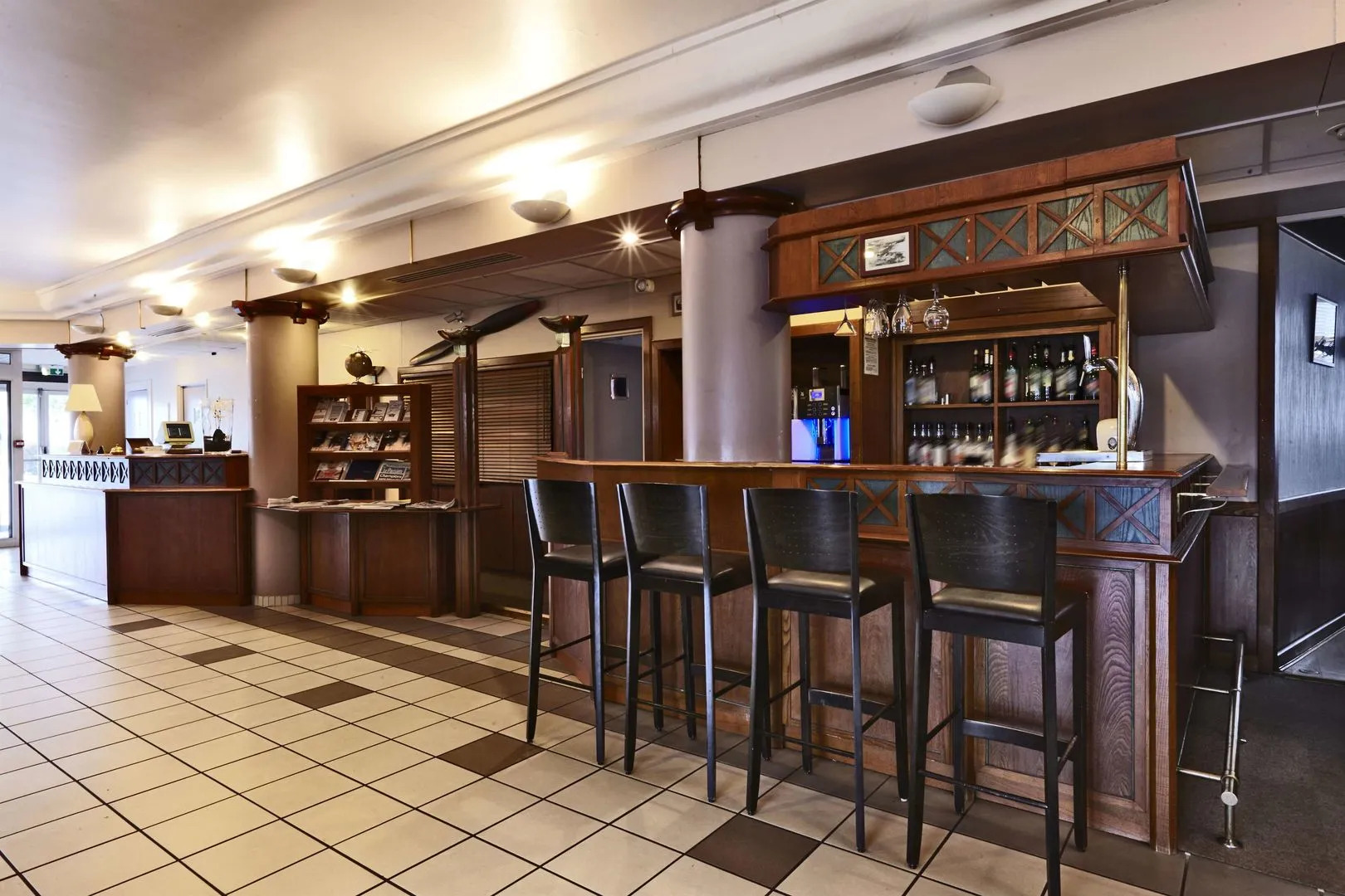 Hotel Campanile Le Bourget