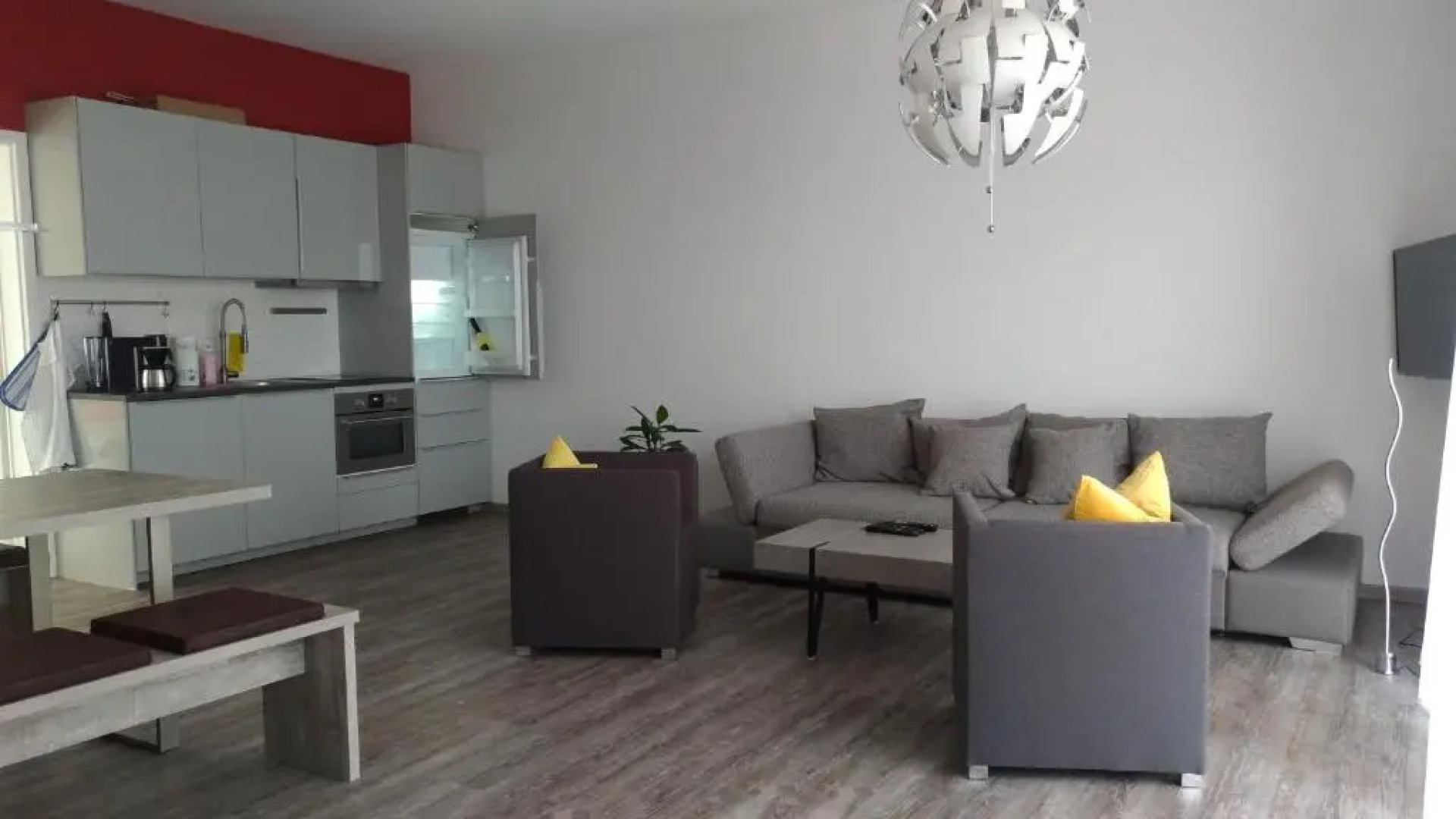 Ferienwohnungen direkt am See