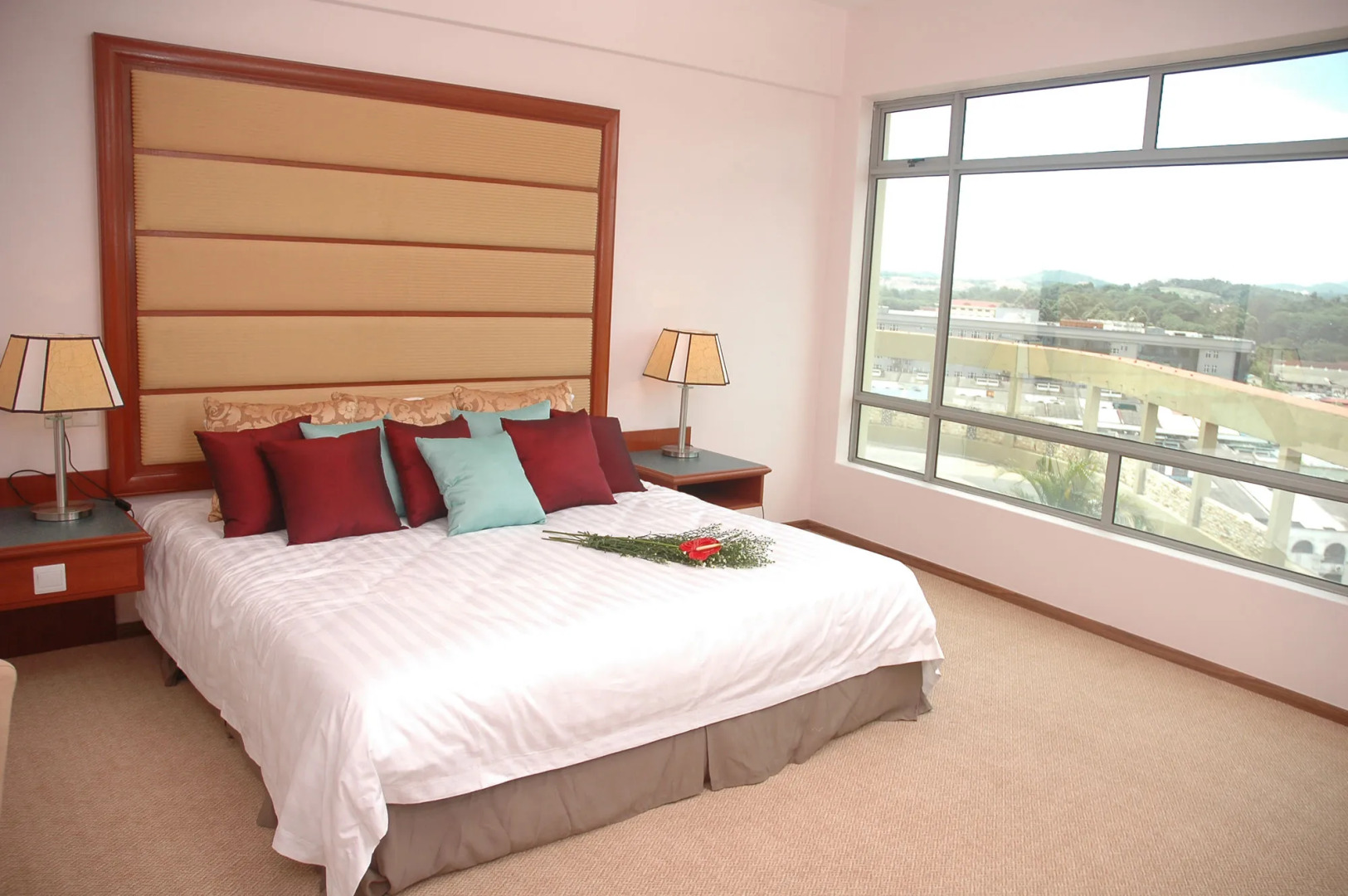 Oriental Crystal Hotel