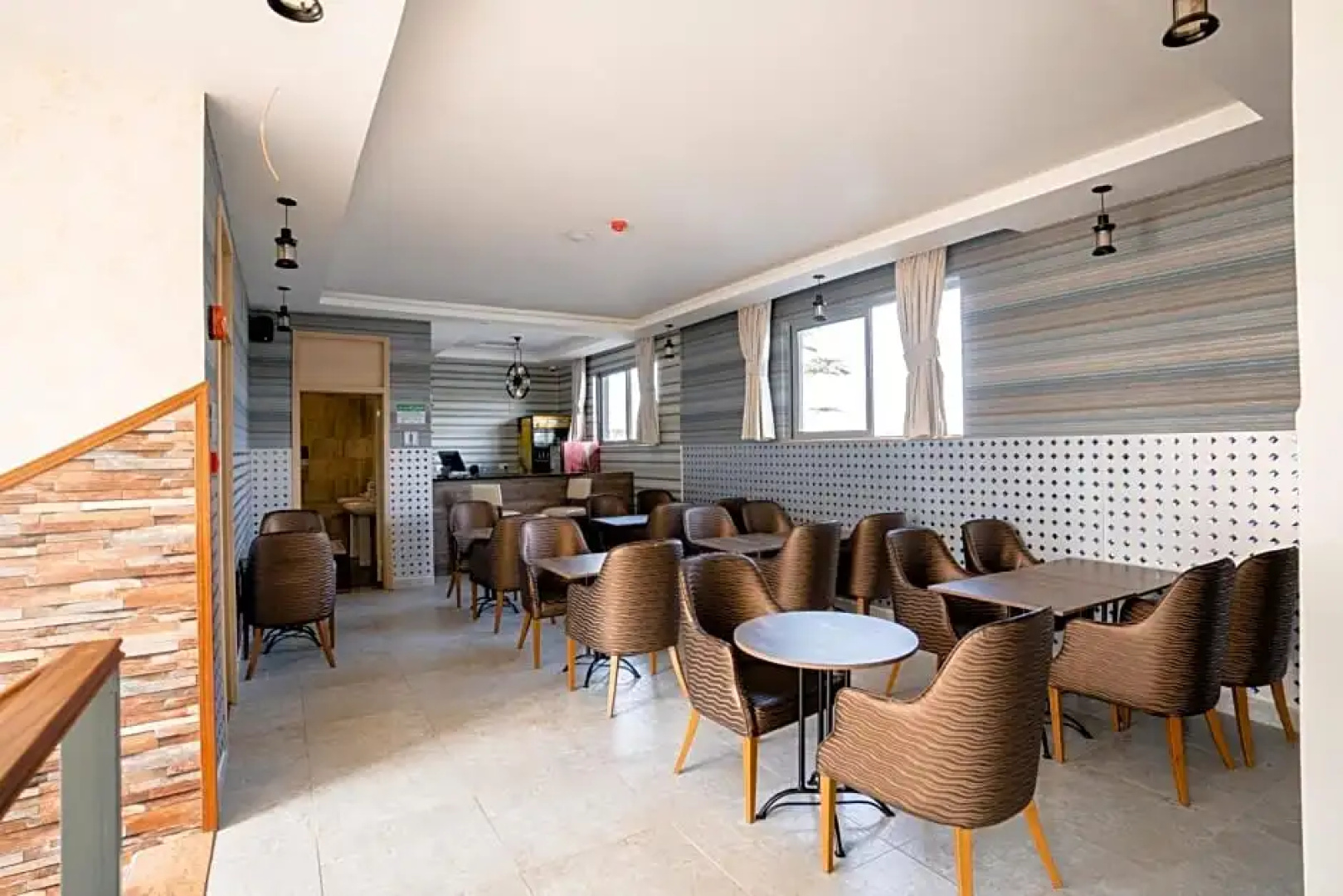 Blooming Suites