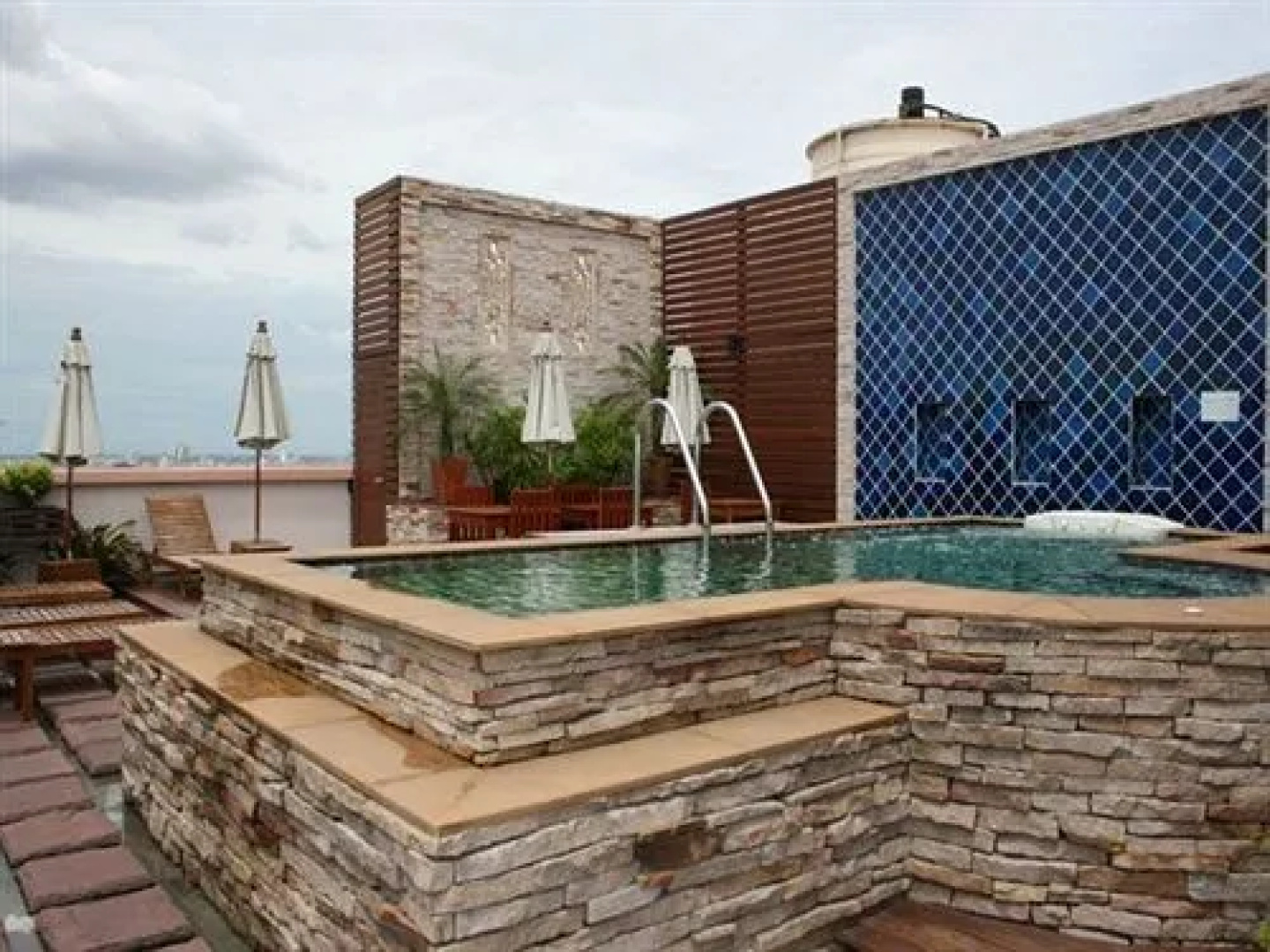 Grande Ville Hotel