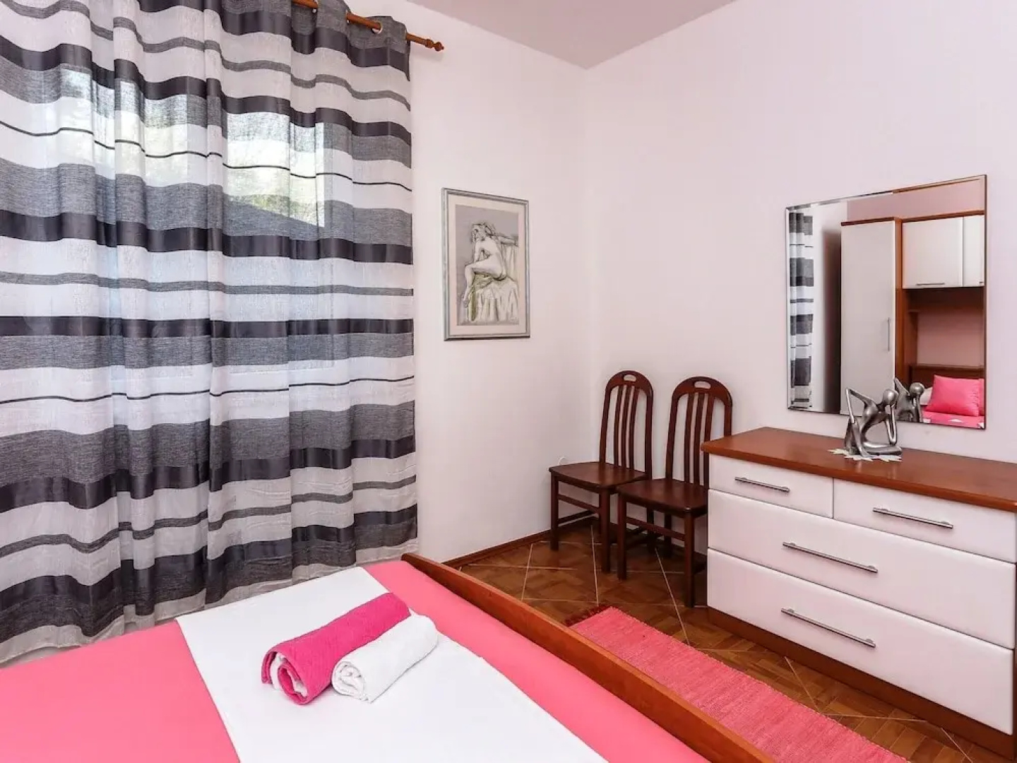Apartments Lina - Two Bedroom Apartment With Terrace