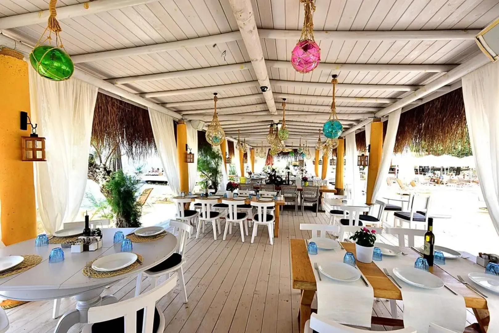 Moon Beach Otel