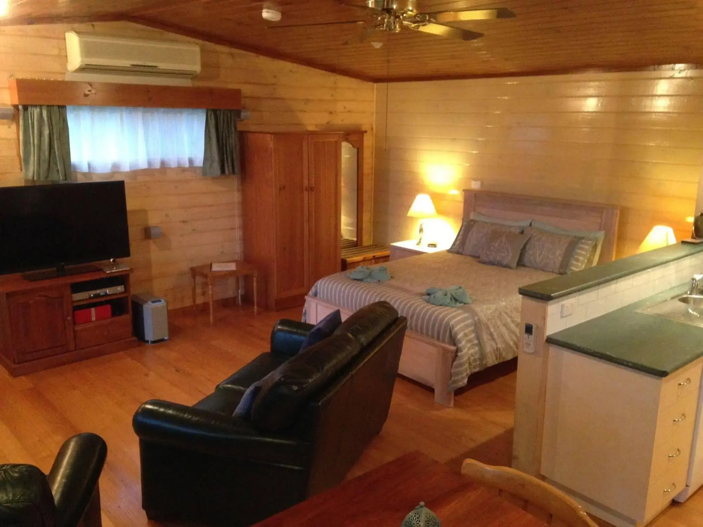 Southern Anchorage Retreat