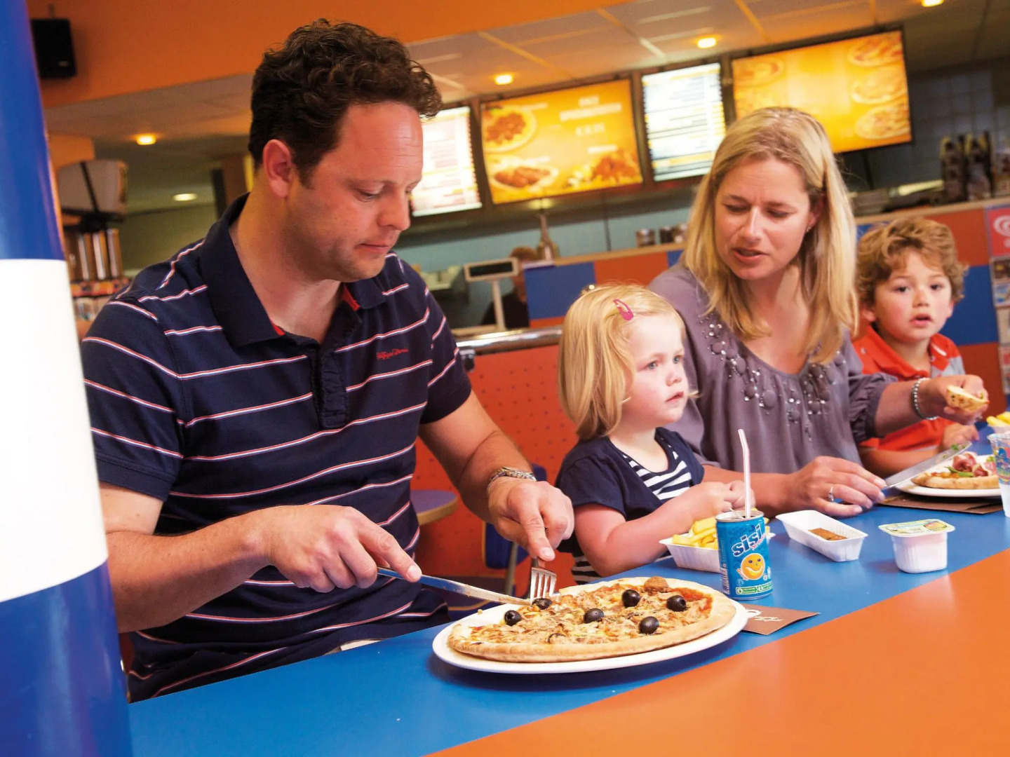 Comfortable villa with veranda, near the Grevelingen Lake