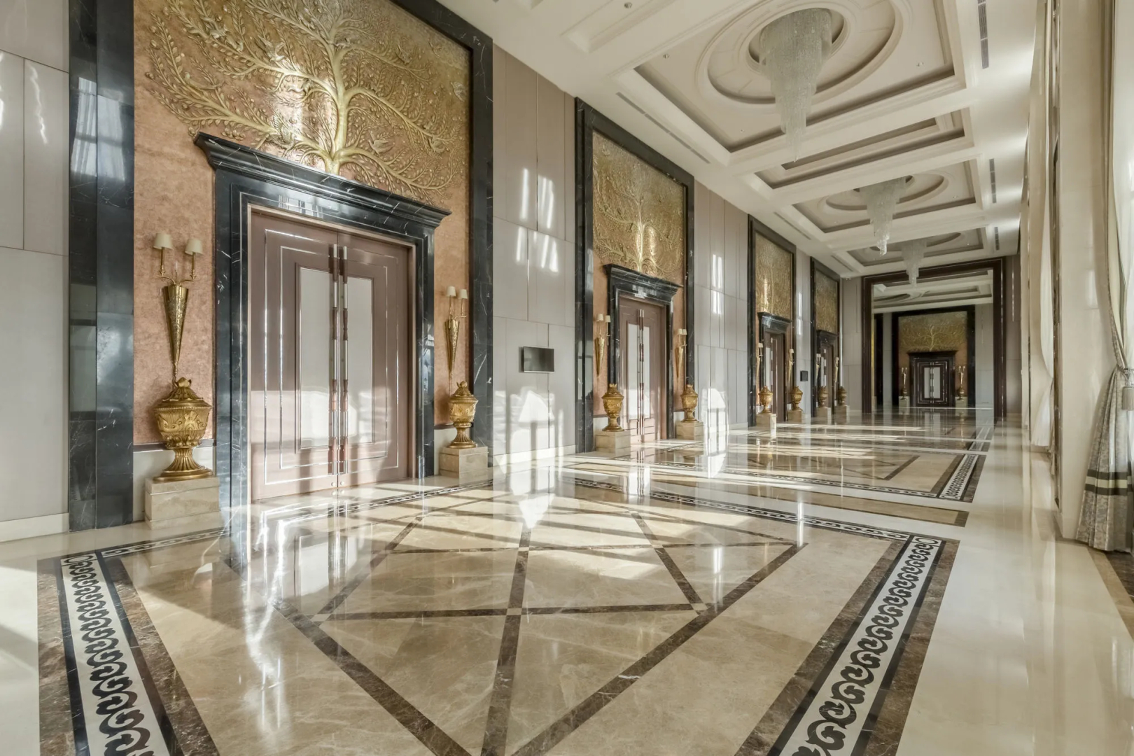 Garden City Hotel