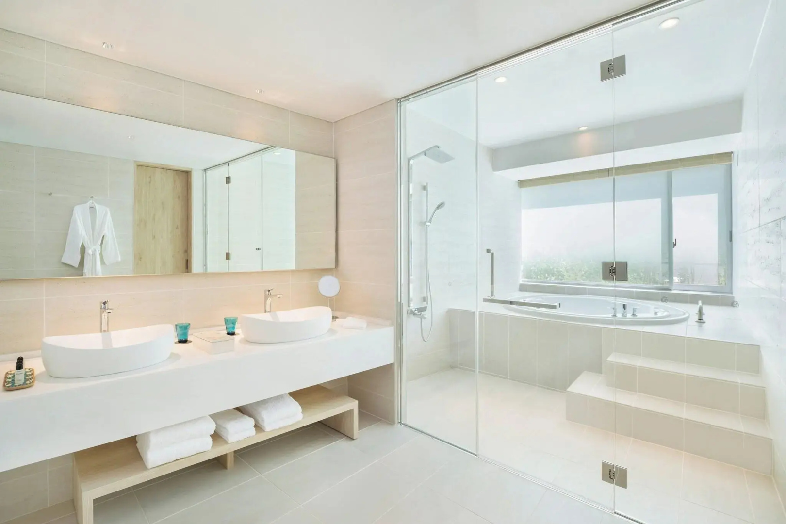 IRAPH SUI, a Luxury Collection Hotel, Miyako Okinawa