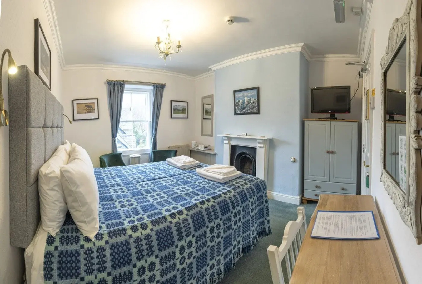 Garth Dderwen Guest House