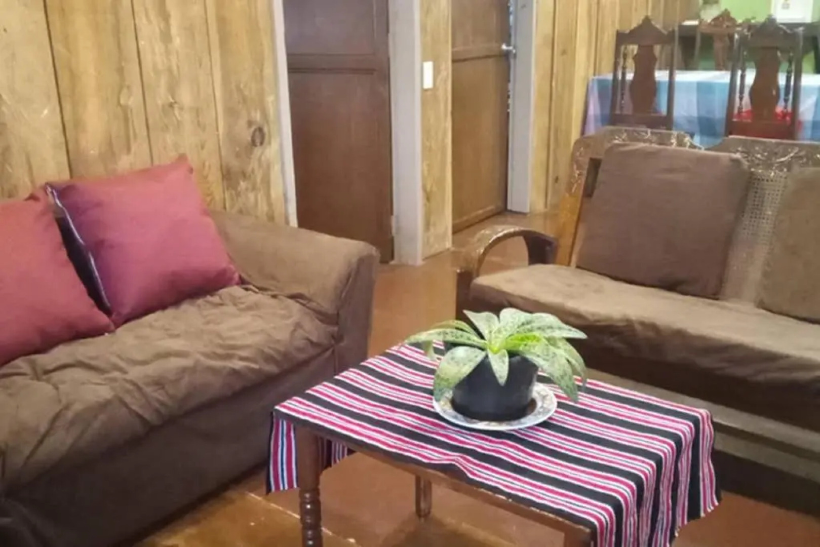 Adelle's Transient, spacious 3-bedroom homestay