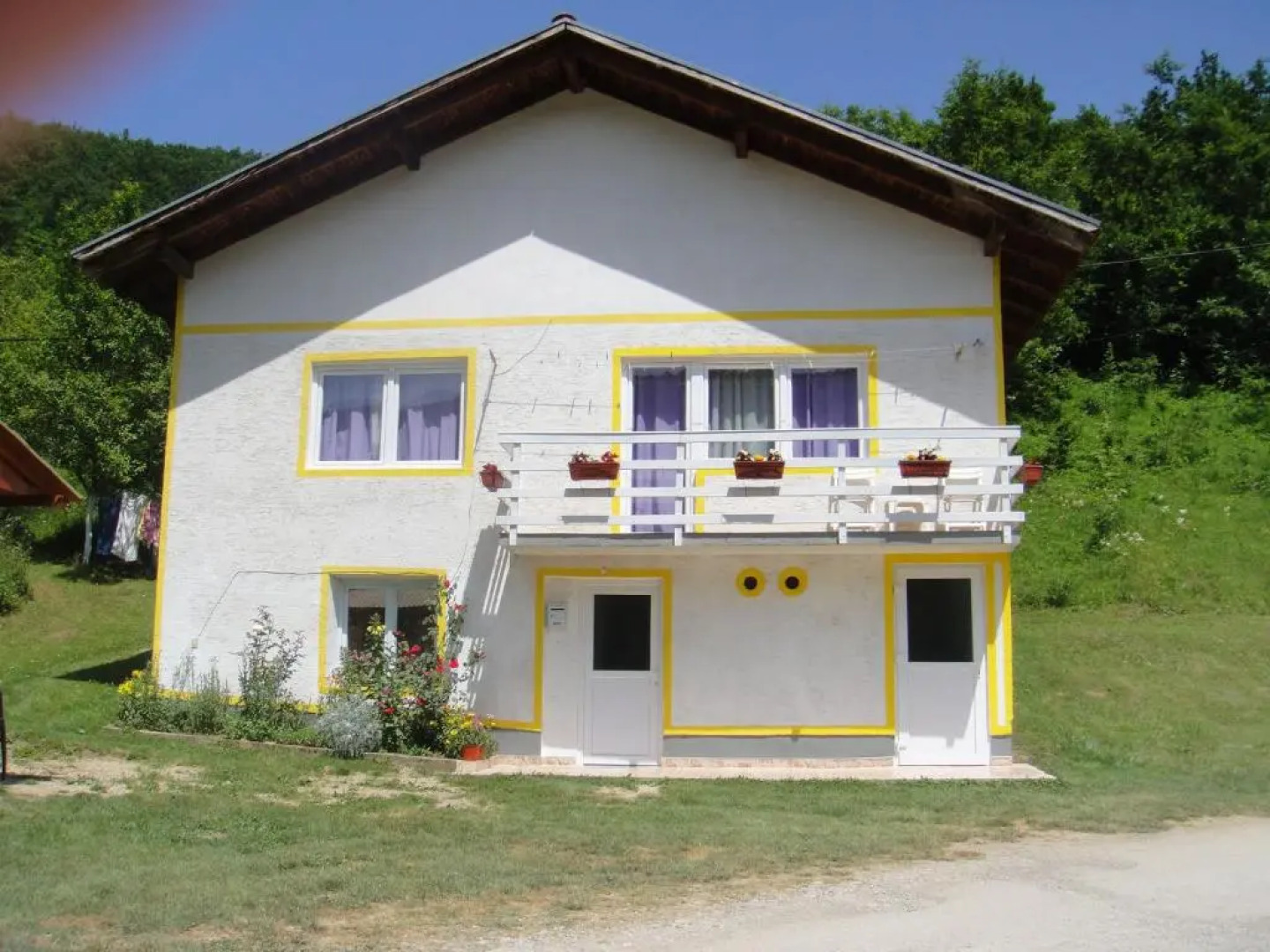 Apartments - Vasva and Hazim