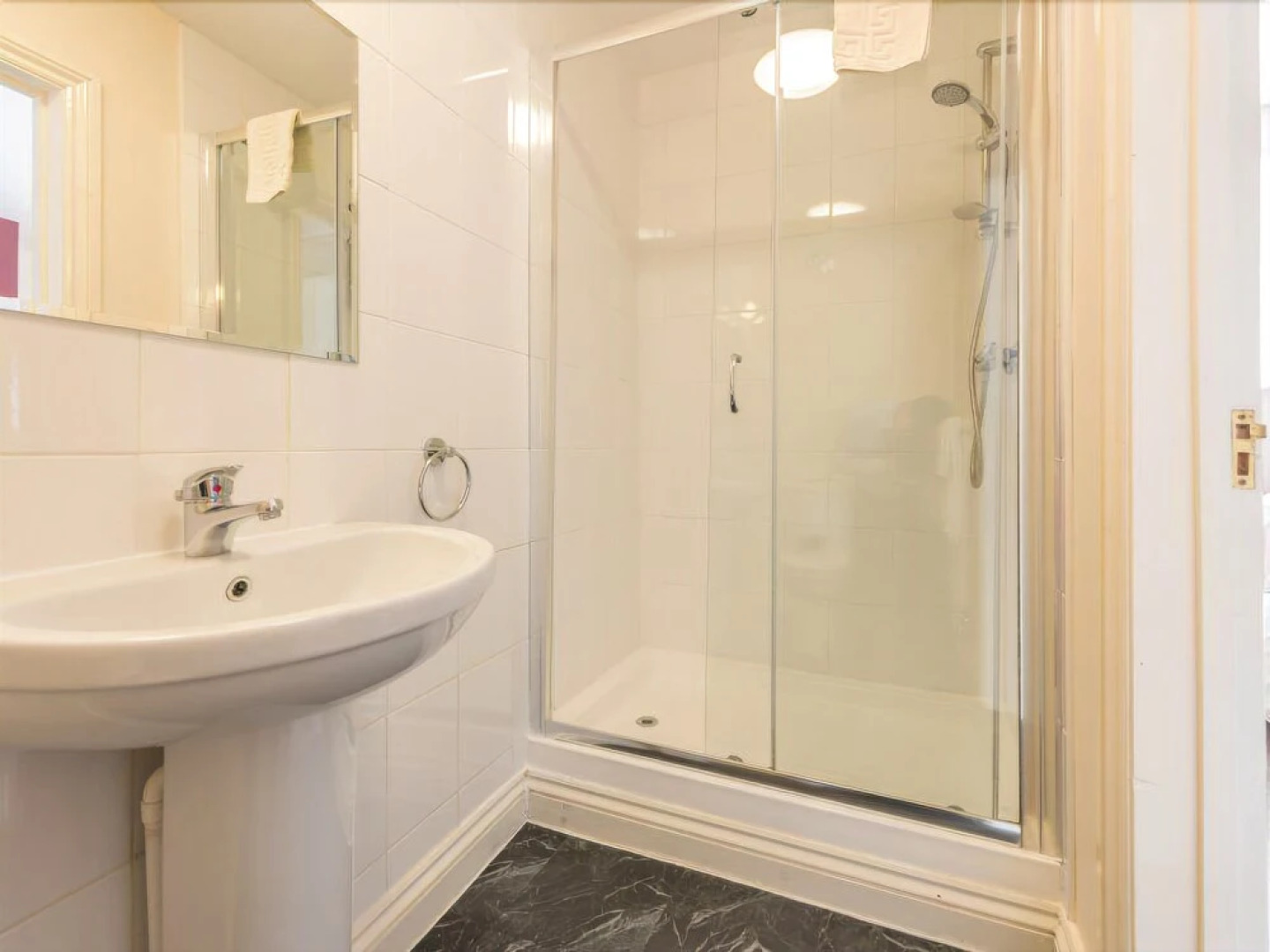 130 Corve Street Bed and Breakfast