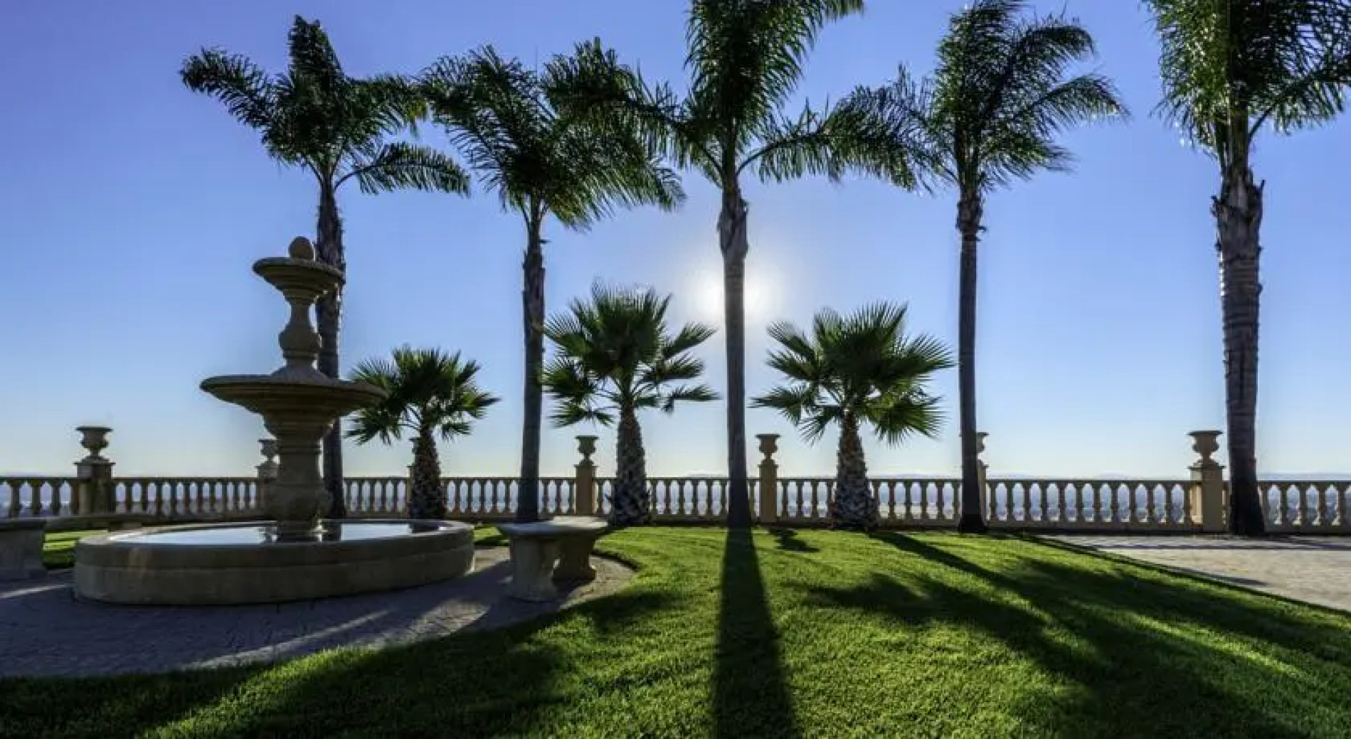 Palm Vista by Lux-Homes