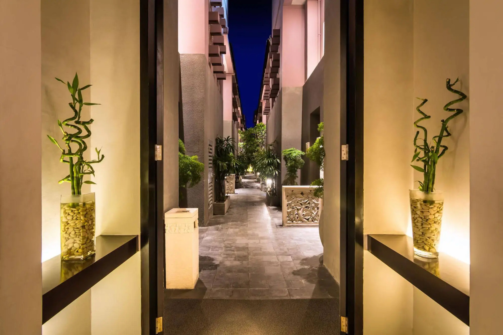 18 Suite Villa Loft by AMITHYA