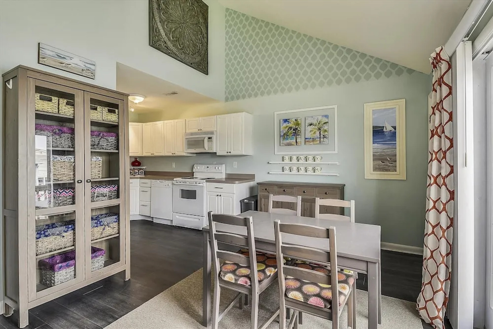 107r Dagsworthy St Unit C by Long & Foster