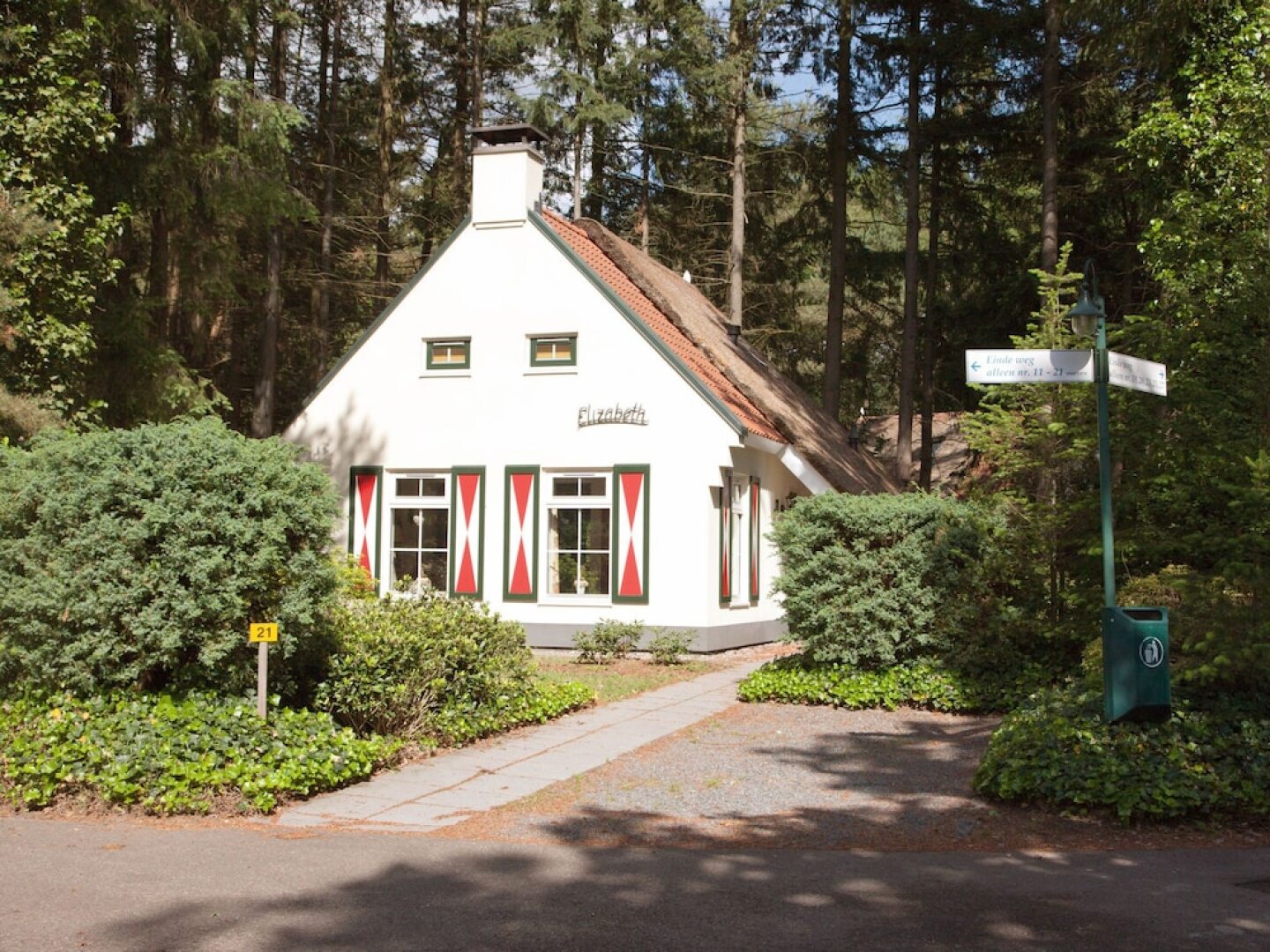 Romantic Villa With a Dishwasher, Near a National Park