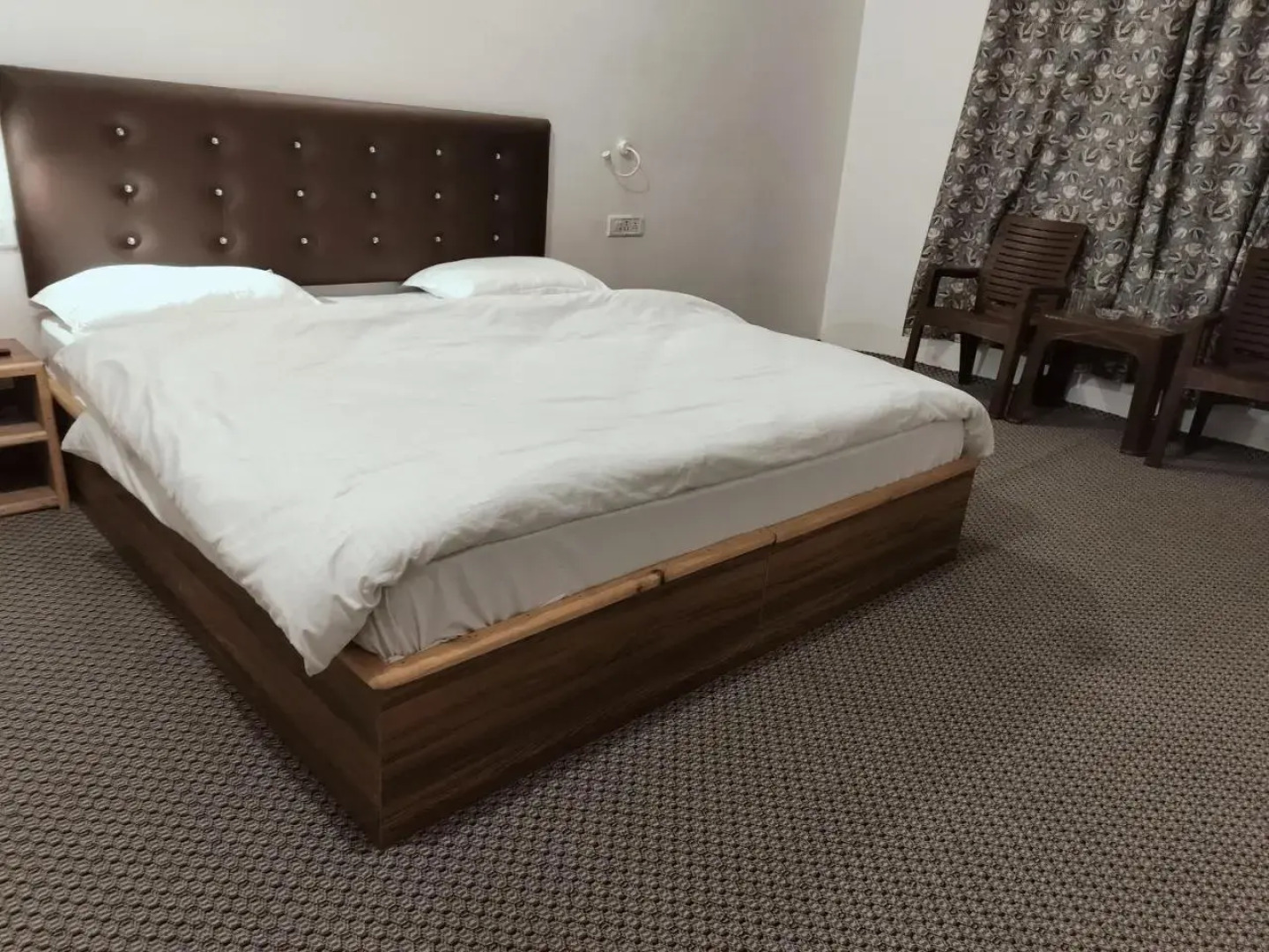 Sky Light Guest House