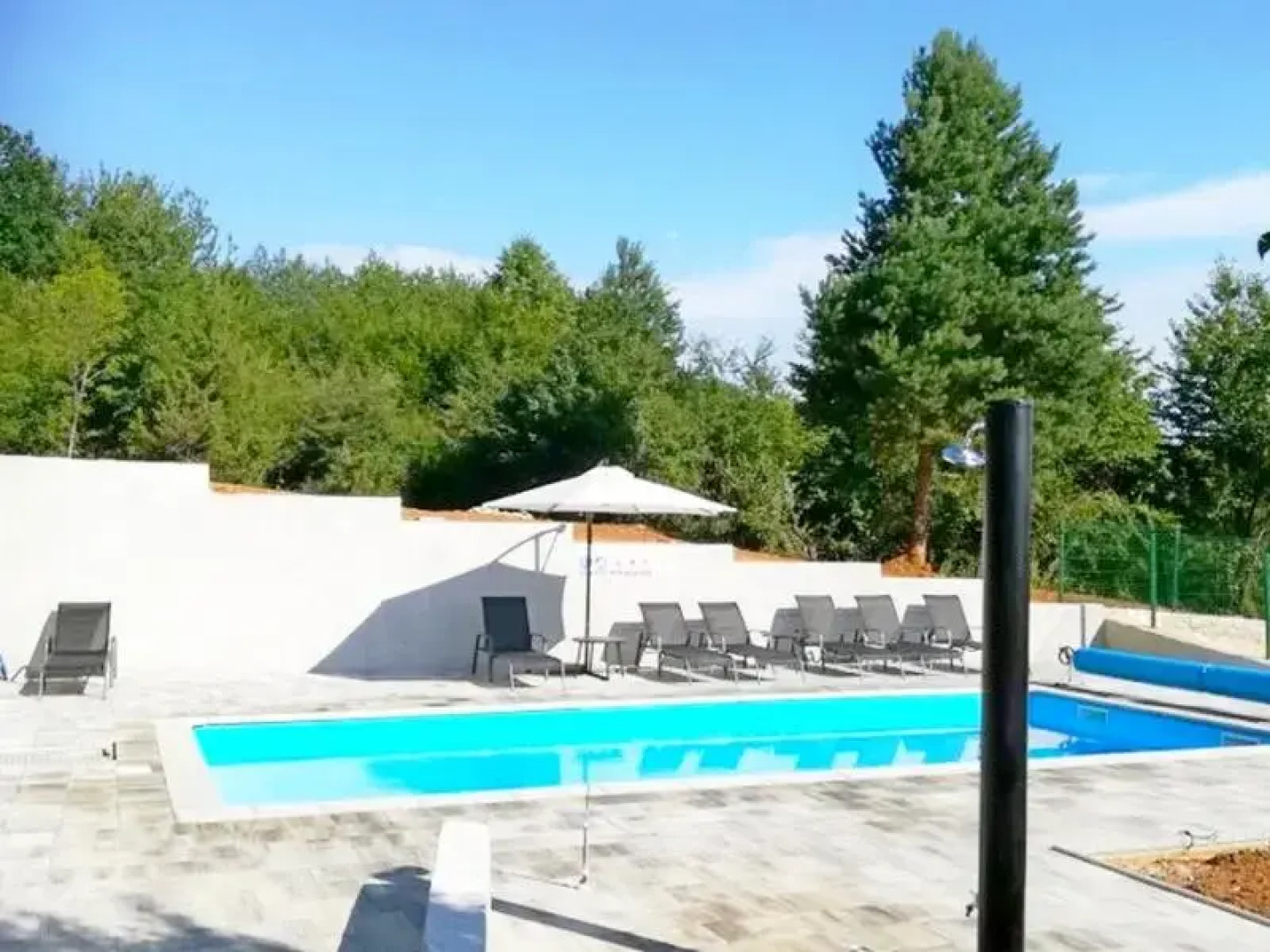 Apartments & rooms Kristic