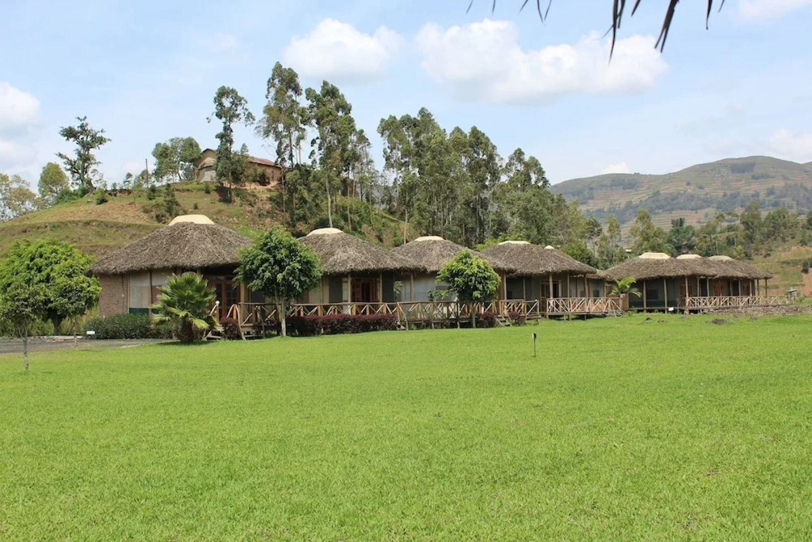 Lake Chahafi  Resort