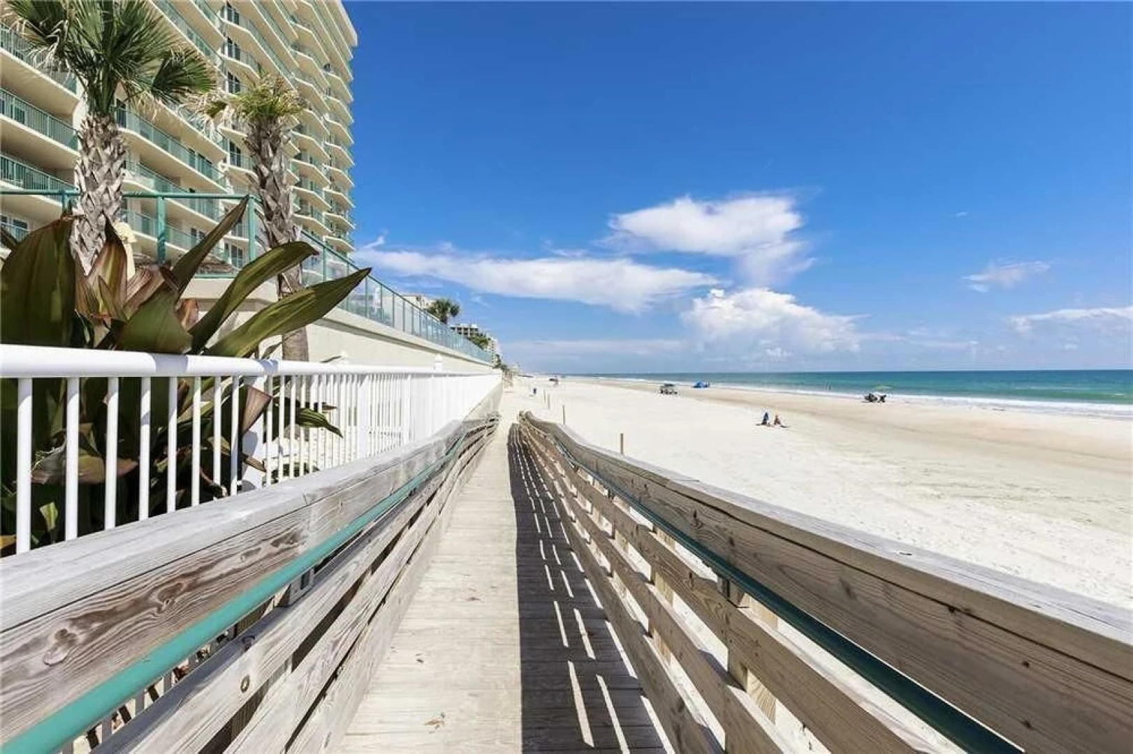 Towers Grande 402 - Two Bedroom Condo
