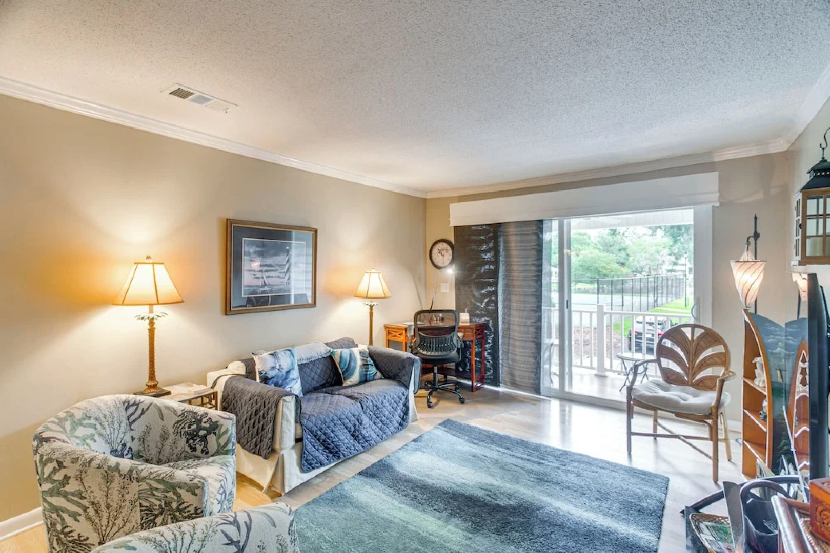 Resort-style Condo in St Simons ~ 1 Mi to Pier!