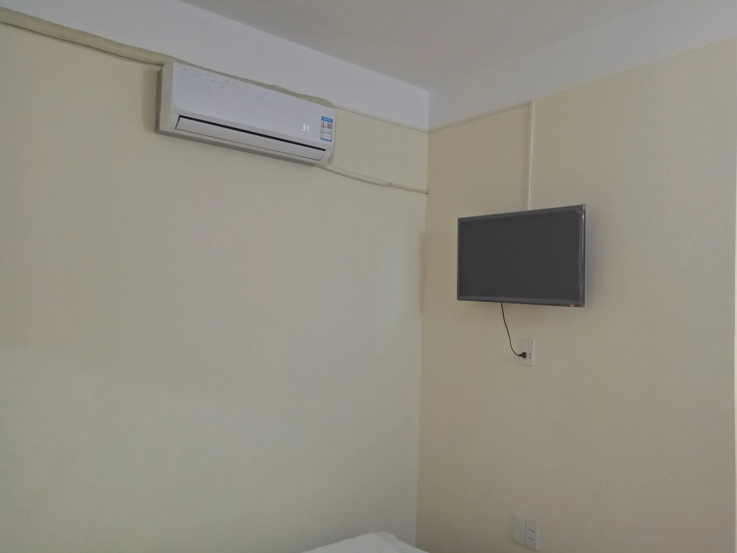 Hoa Sen Hotel