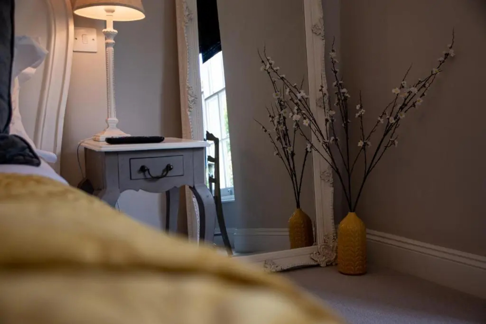 Apple Tree Bed  Breakfast