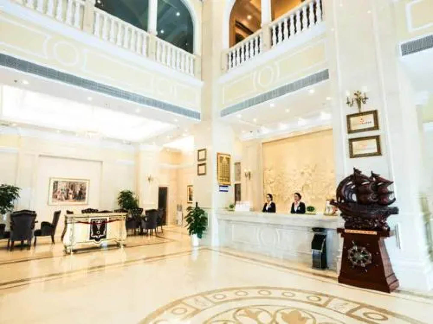 Vienna Hotel Yingcheng Hai Mountain Yingcheng