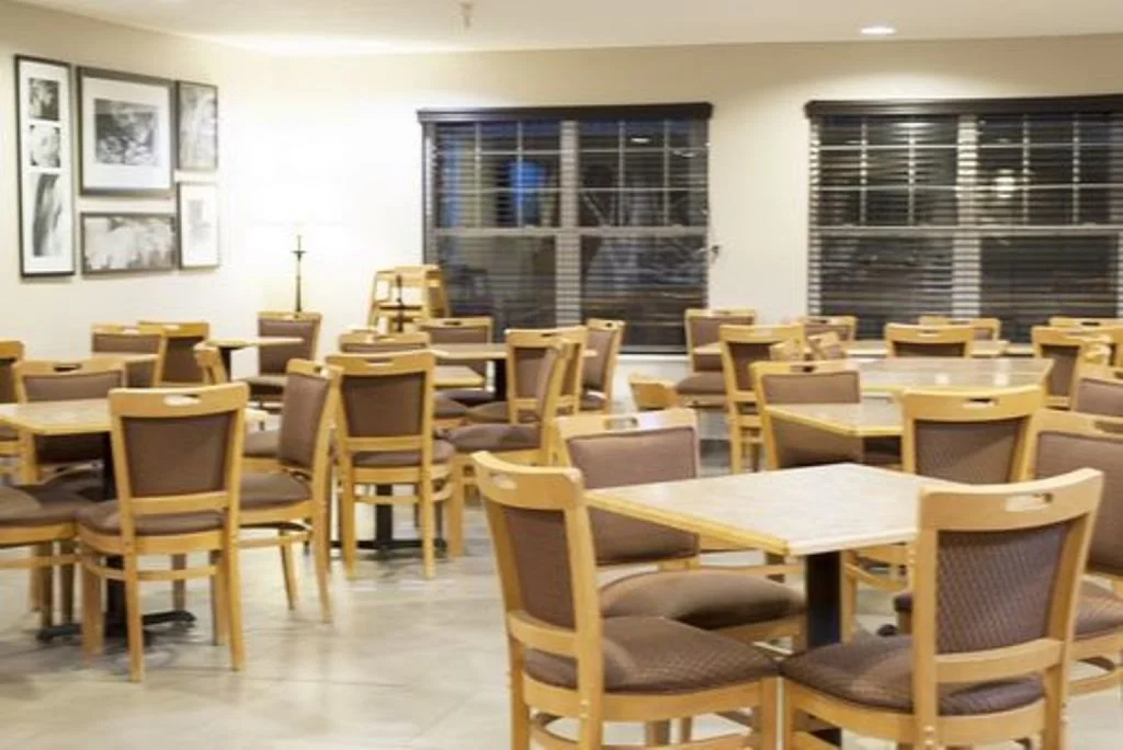 Country Inn & Suites by Radisson, Cedar Falls, IA