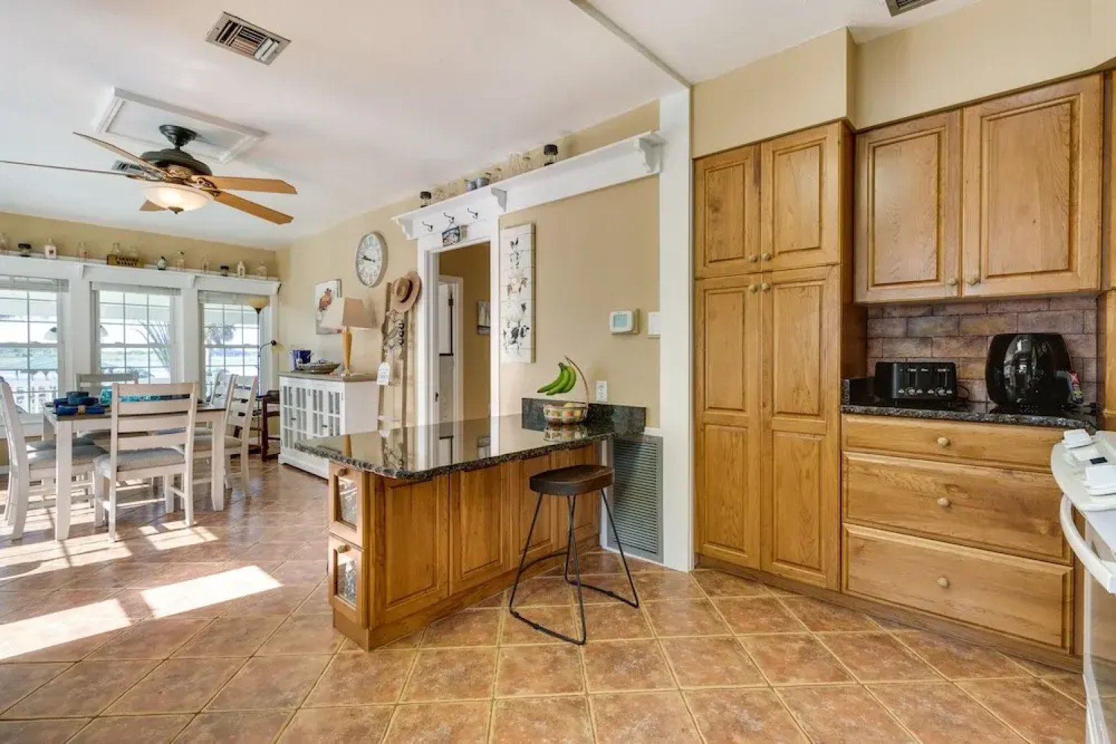 Lakefront Tavares Home w/ Deck, Patio & Dock!