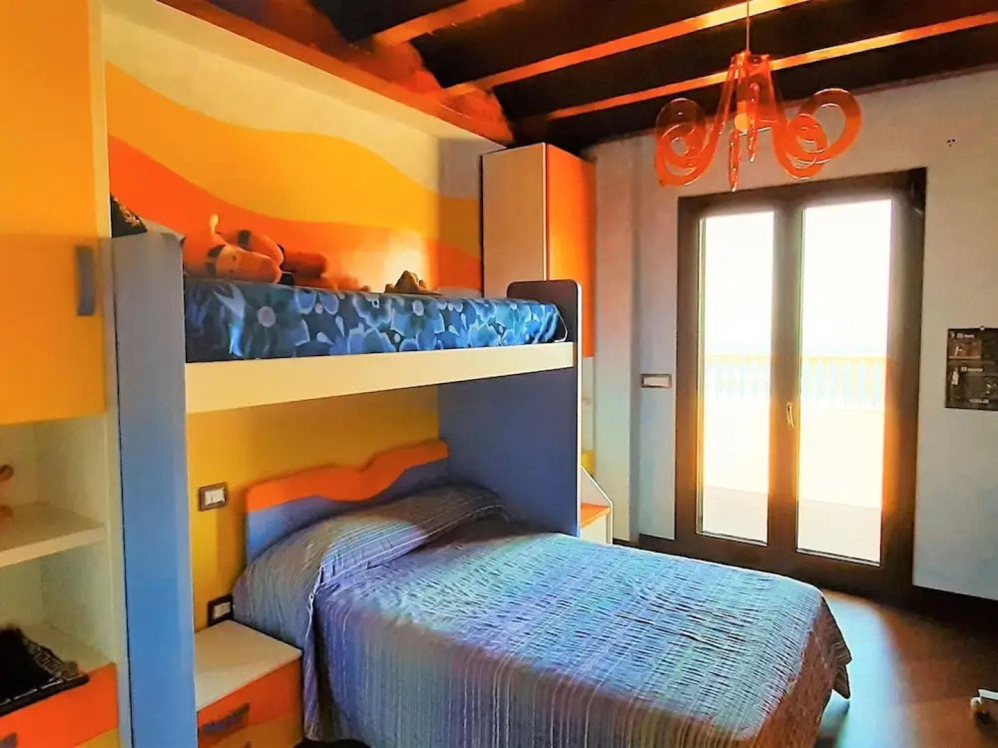 Divine Holiday Home in Giosa Marea with Sauna & Hot Tub