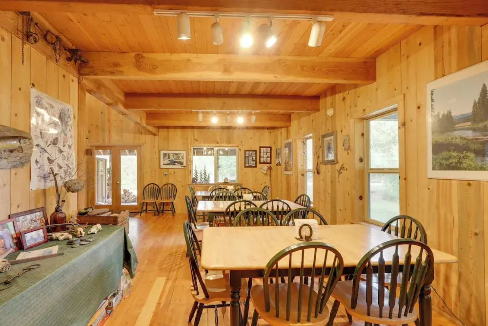 Pet-friendly House w/ Deck: Near Crater Lake!