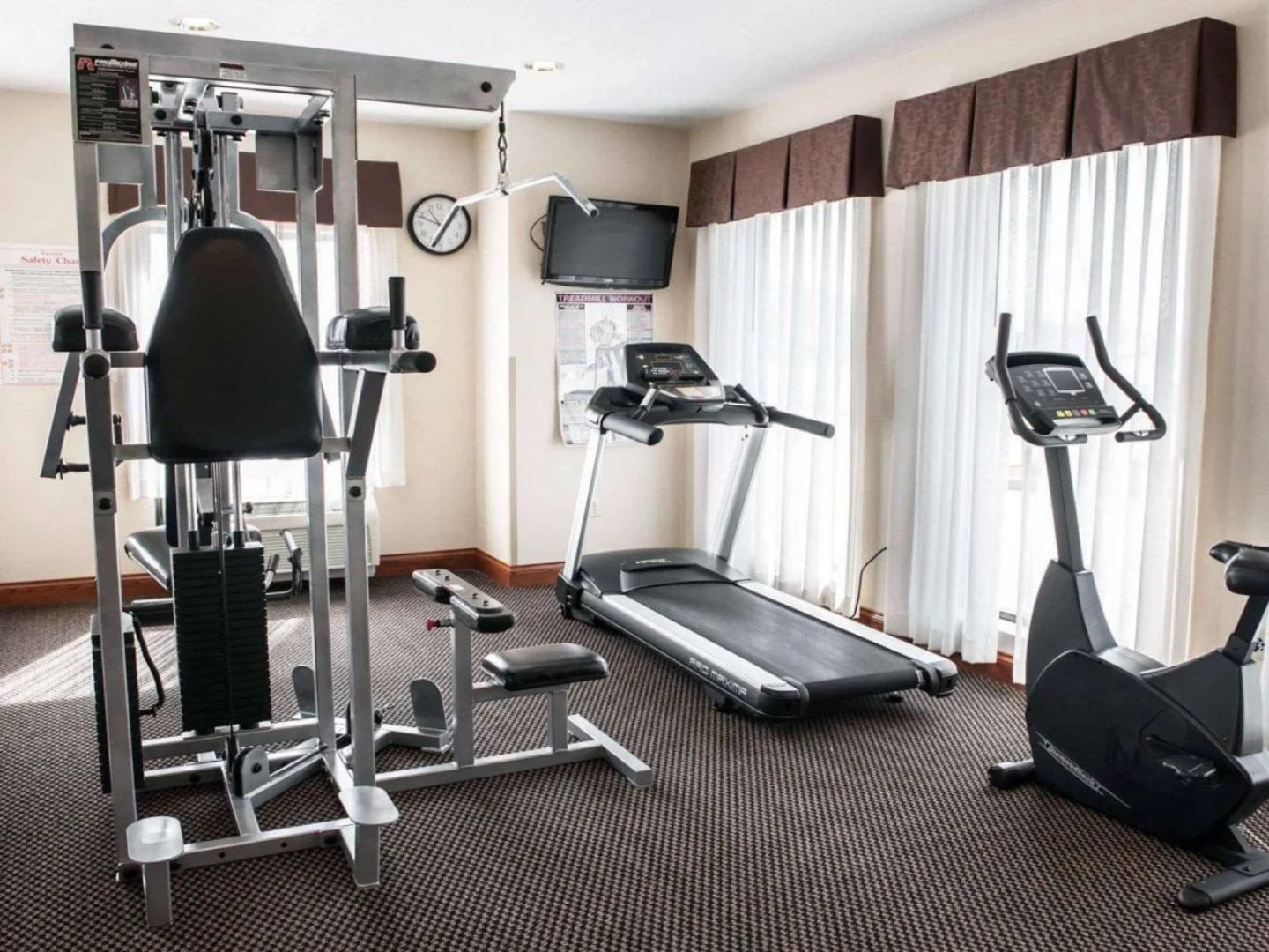 Comfort Inn & Suites Muncie Near University