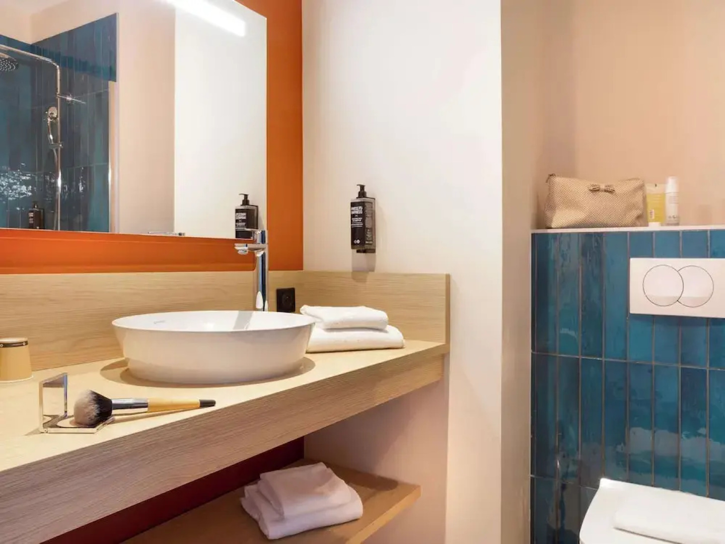 Ibis Styles Miramas - Provence