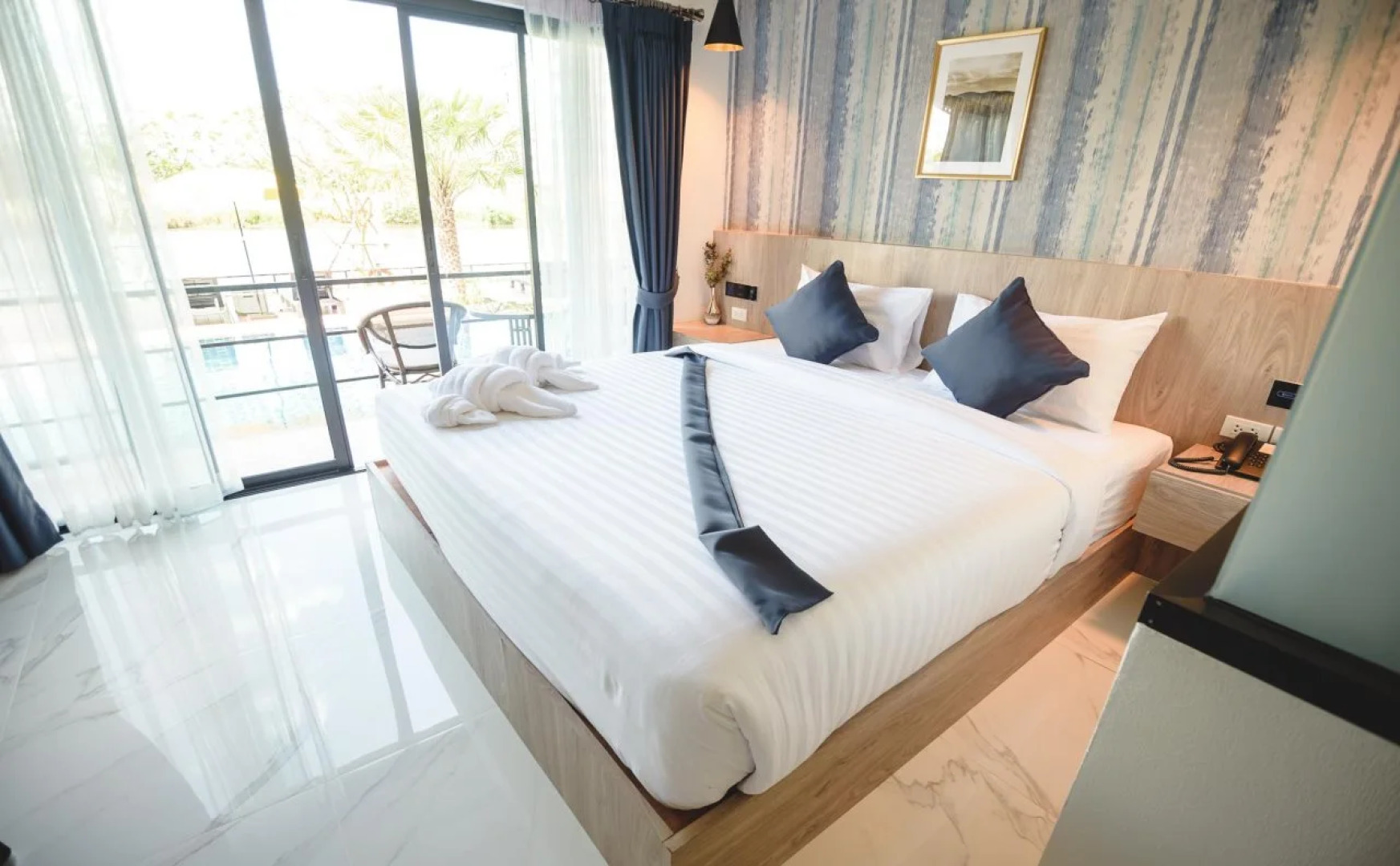 Phuengluang Riverside Hotel Chanthaburi