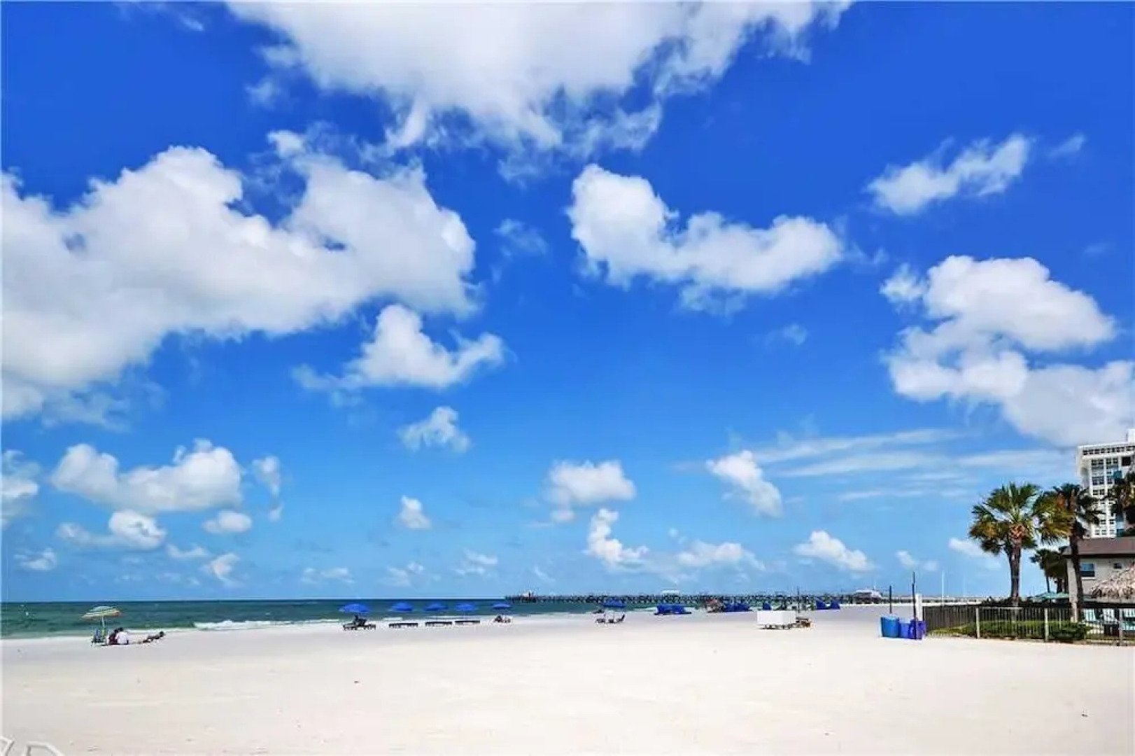 308 - Palms of Treasure Island