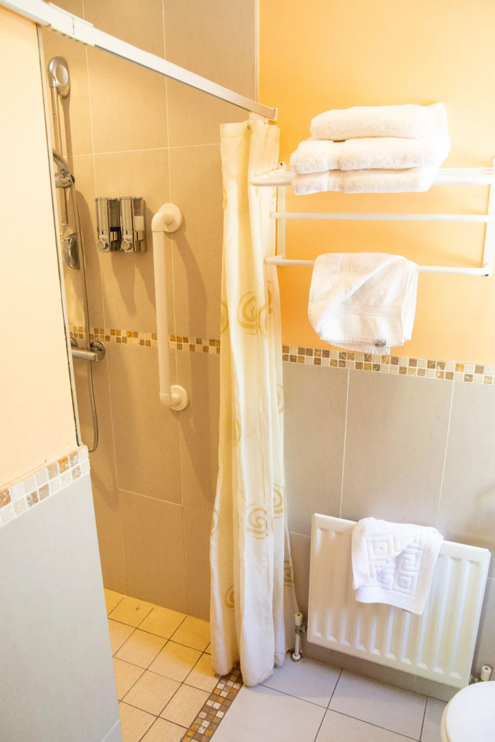 Groarty House & Manor B&B