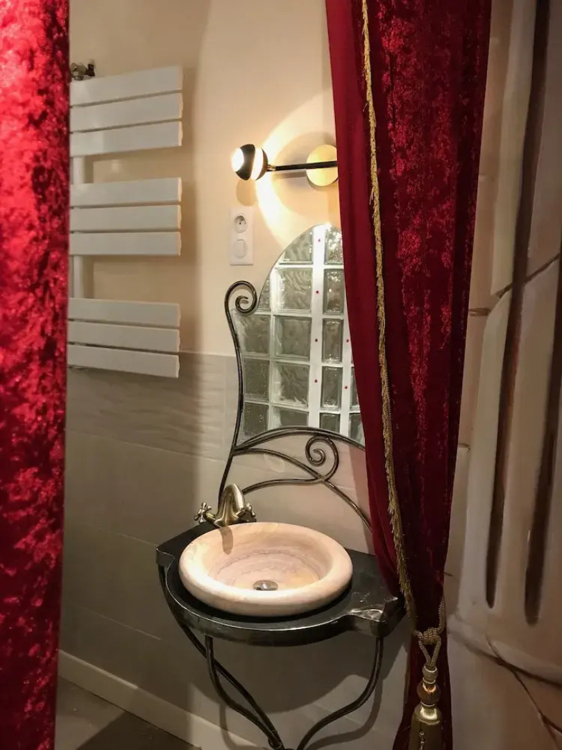 Chambre Marquis De Sade