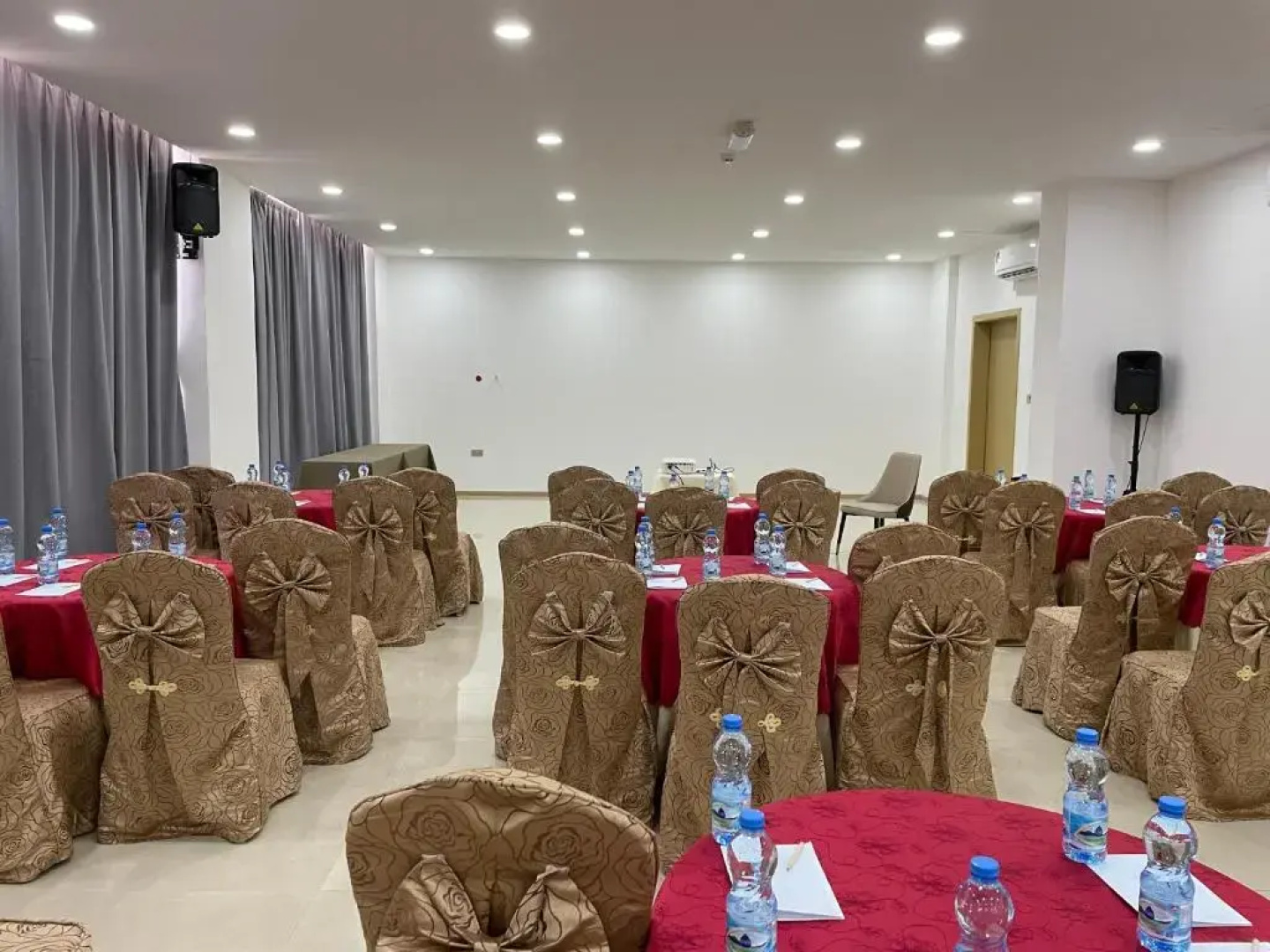 Season Inn Hotel